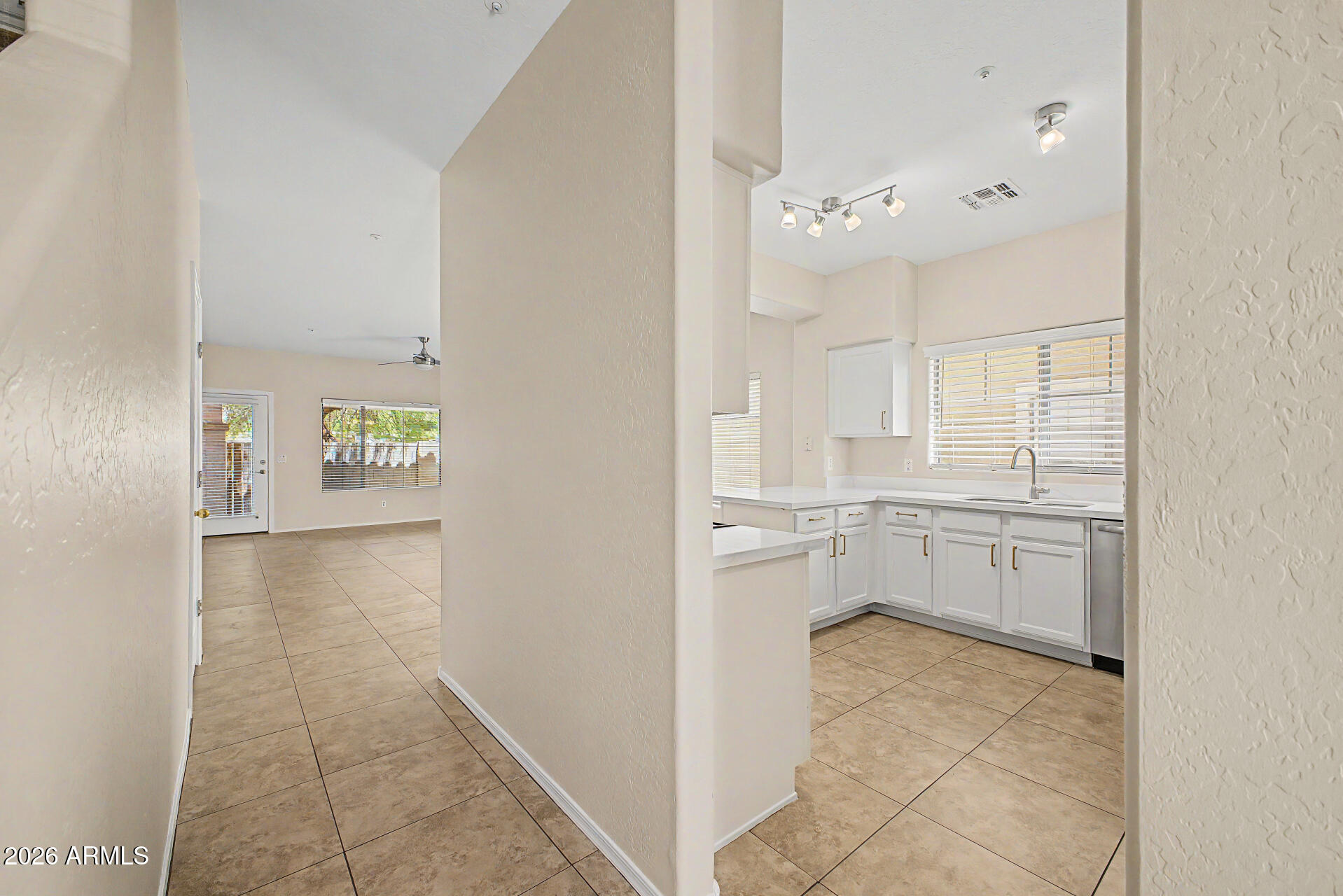SCOTTSDALE CASITAS CONDOMINIUM - Residential