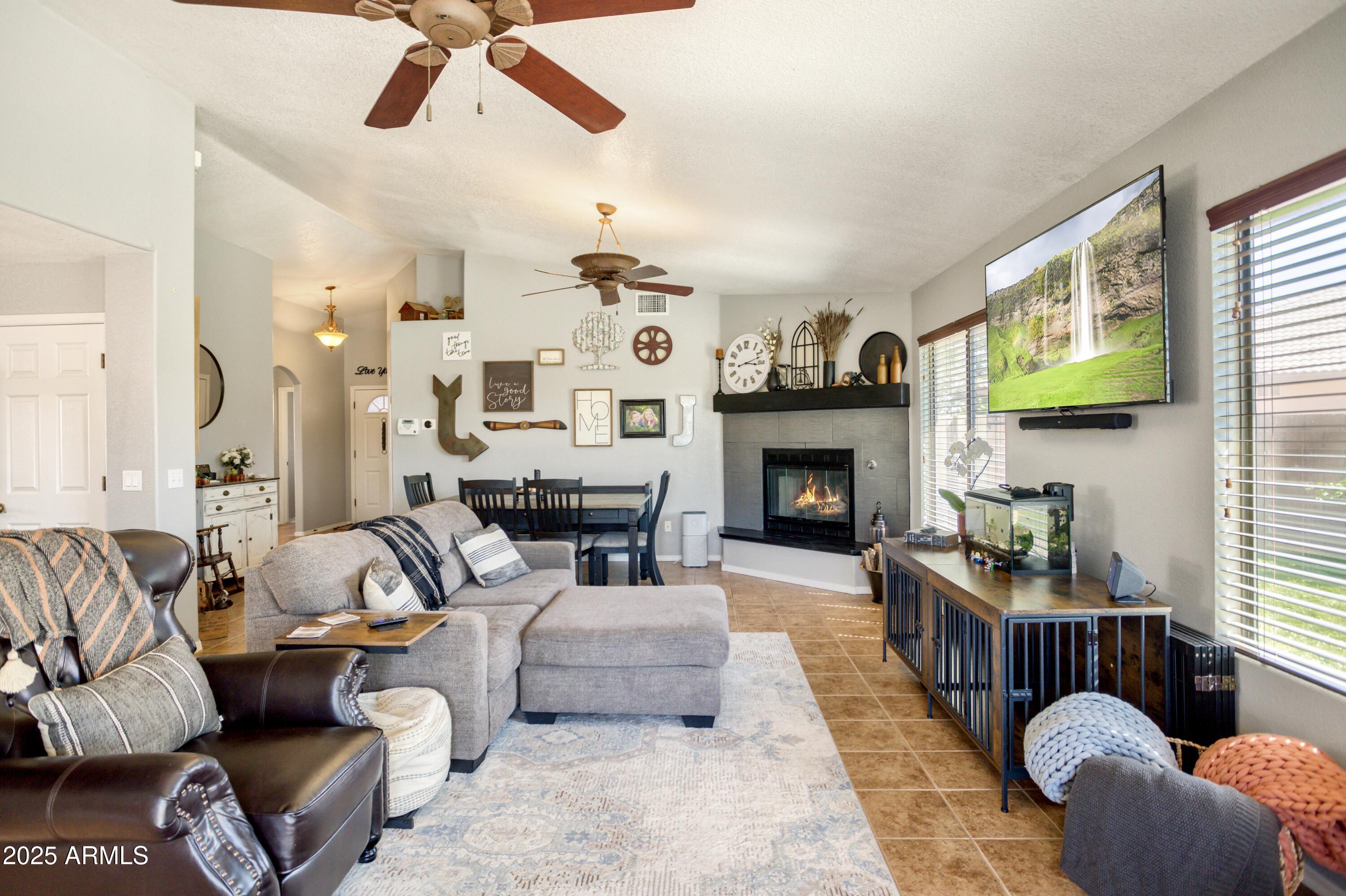 CHAPARRAL VILLAGE NORTH PHASE 1 - Residential