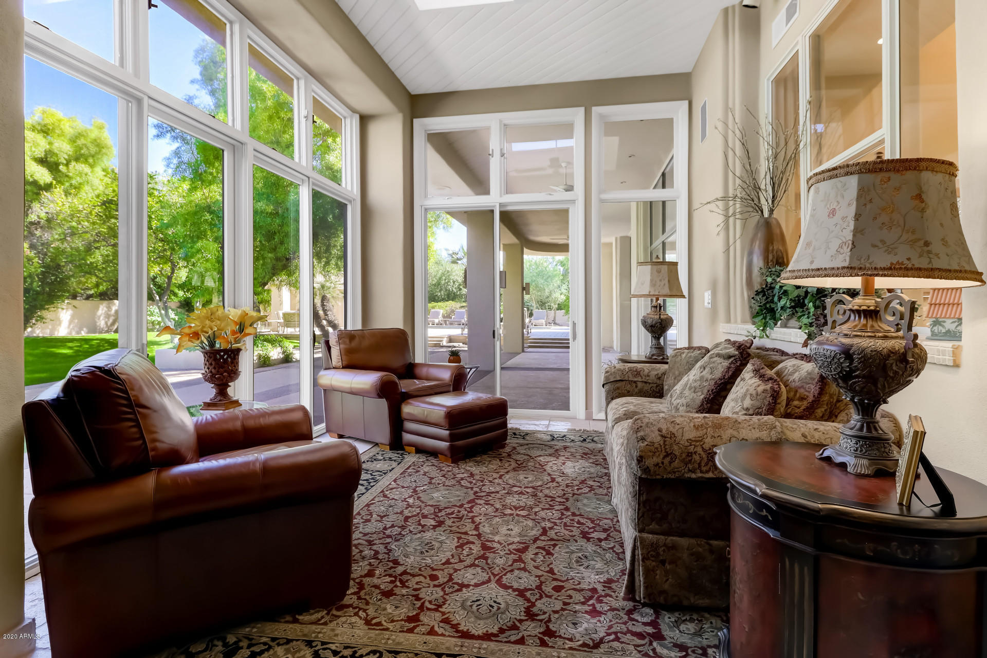 WHISPERING HILLS - Residential