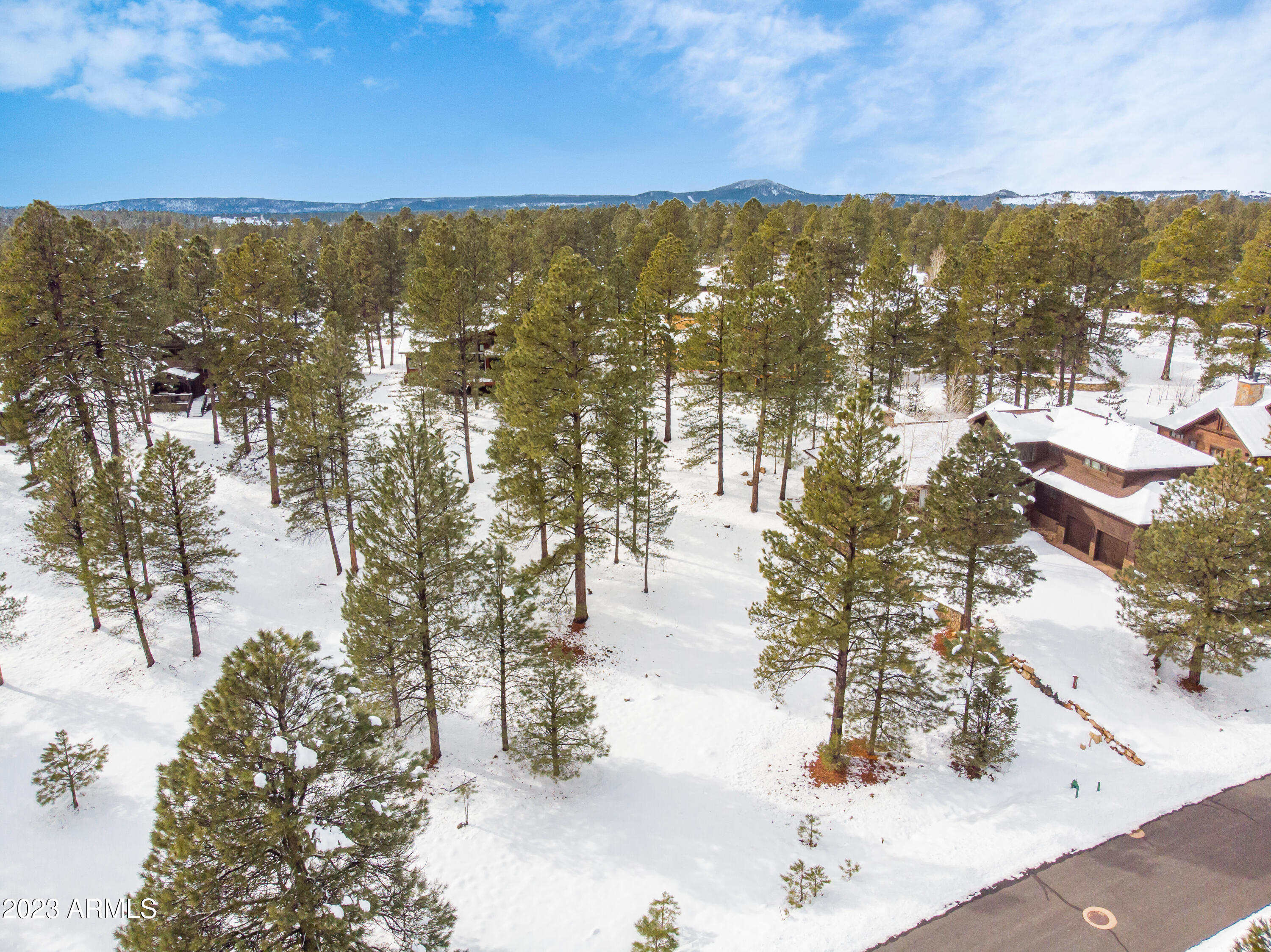 ESTATES AT PINE CANYON - Residential
