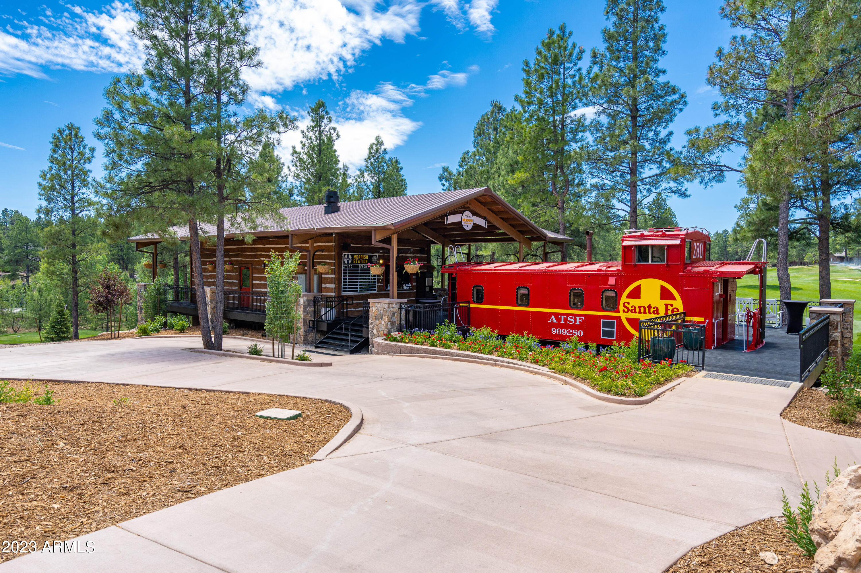 ESTATES AT PINE CANYON - Residential