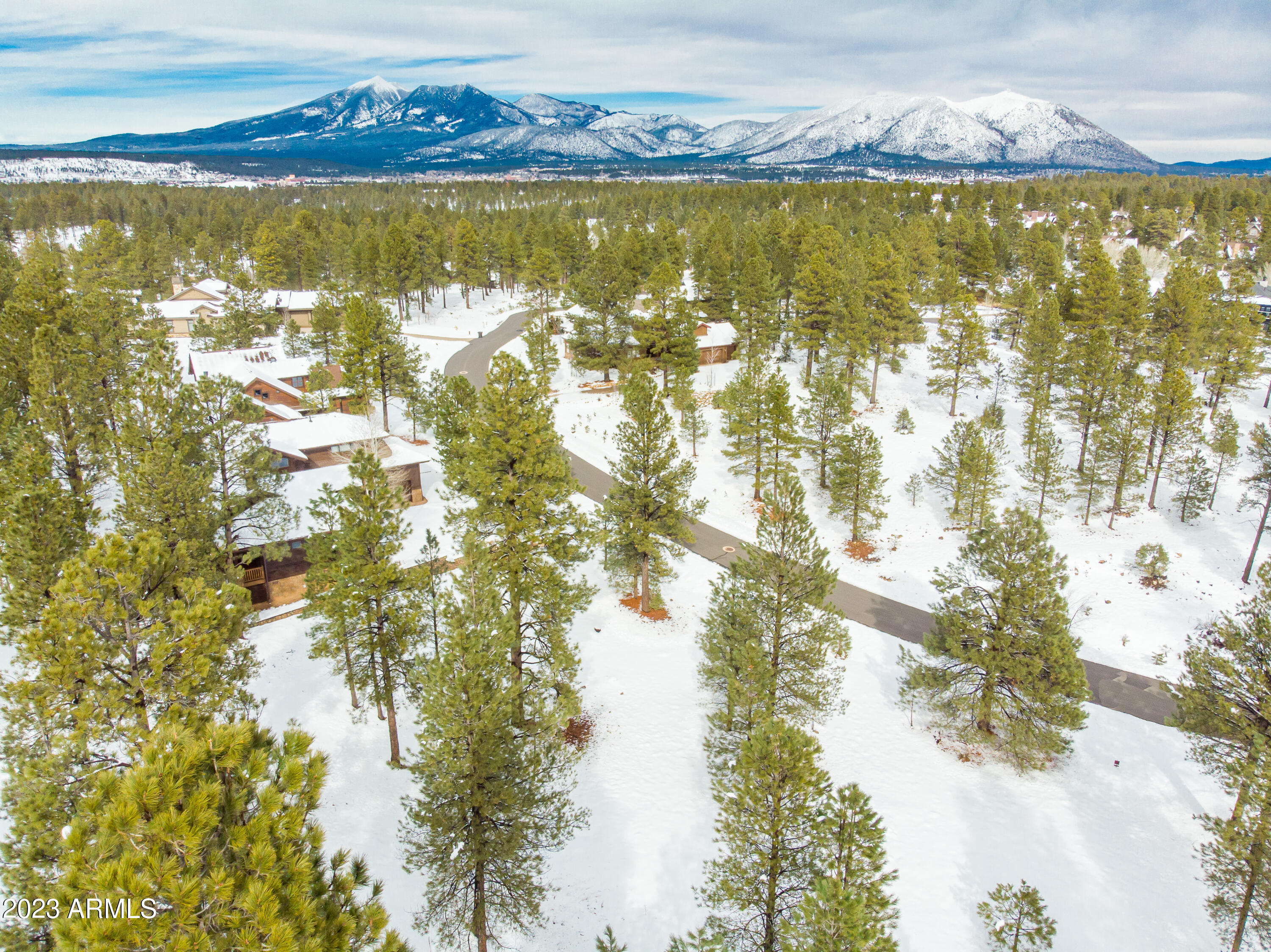 ESTATES AT PINE CANYON - Residential