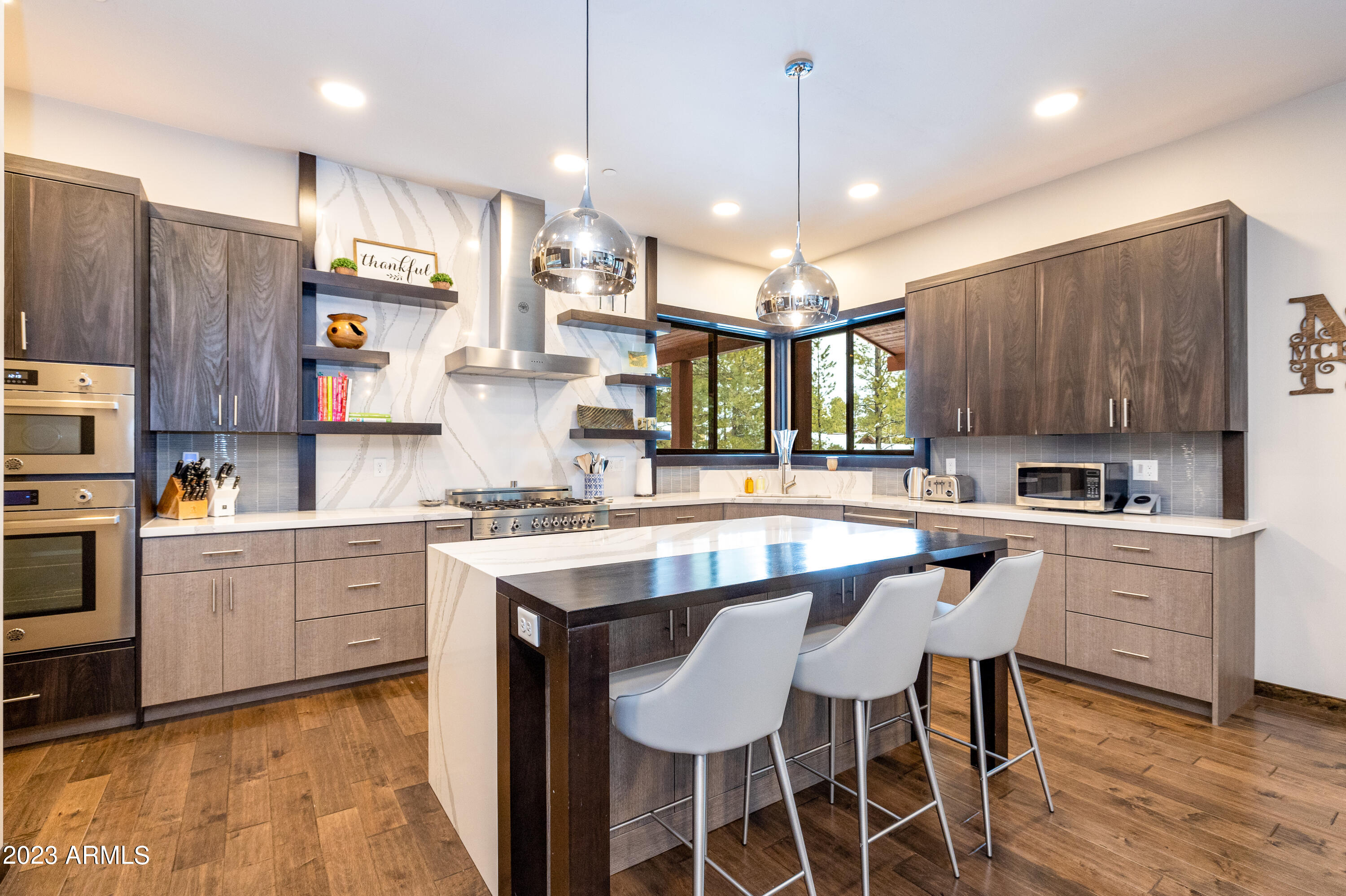ESTATES AT PINE CANYON - Residential