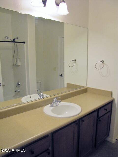 REFLECTIONS AT VALIENTE - Residential Lease