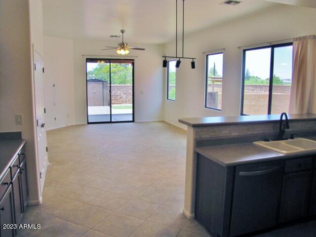 REFLECTIONS AT VALIENTE - Residential Lease