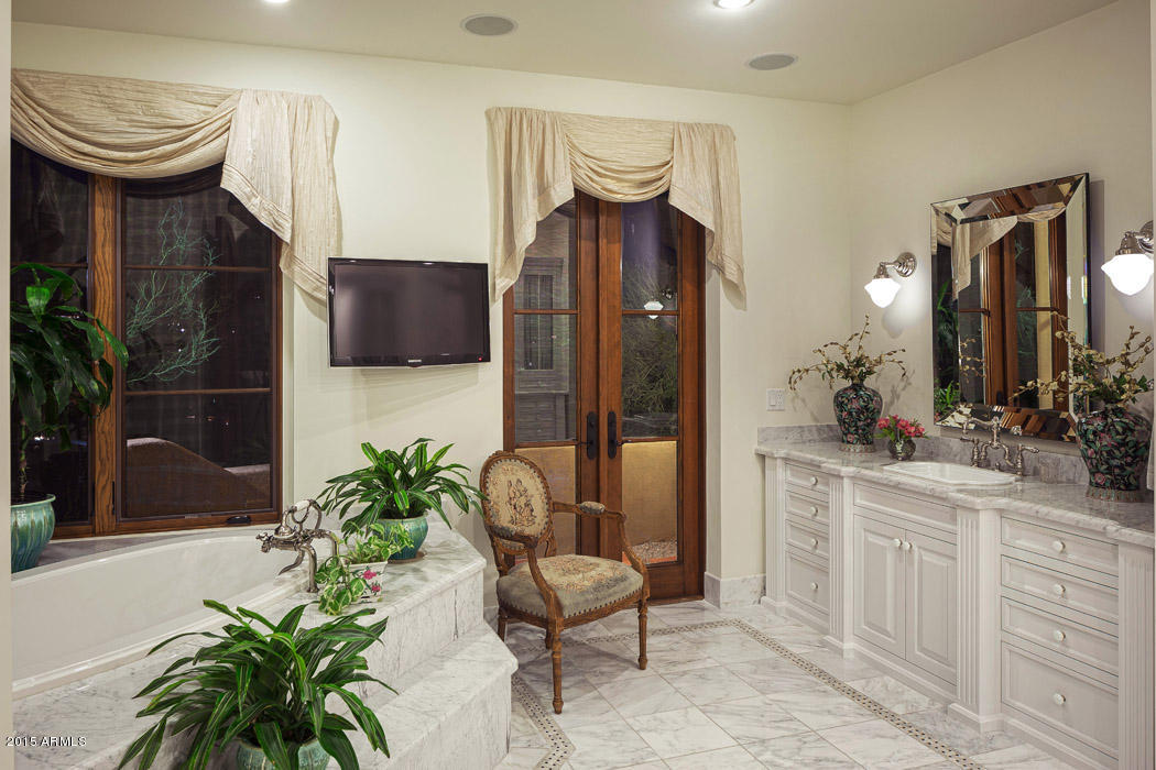 CLEARWATER HILLS - Residential