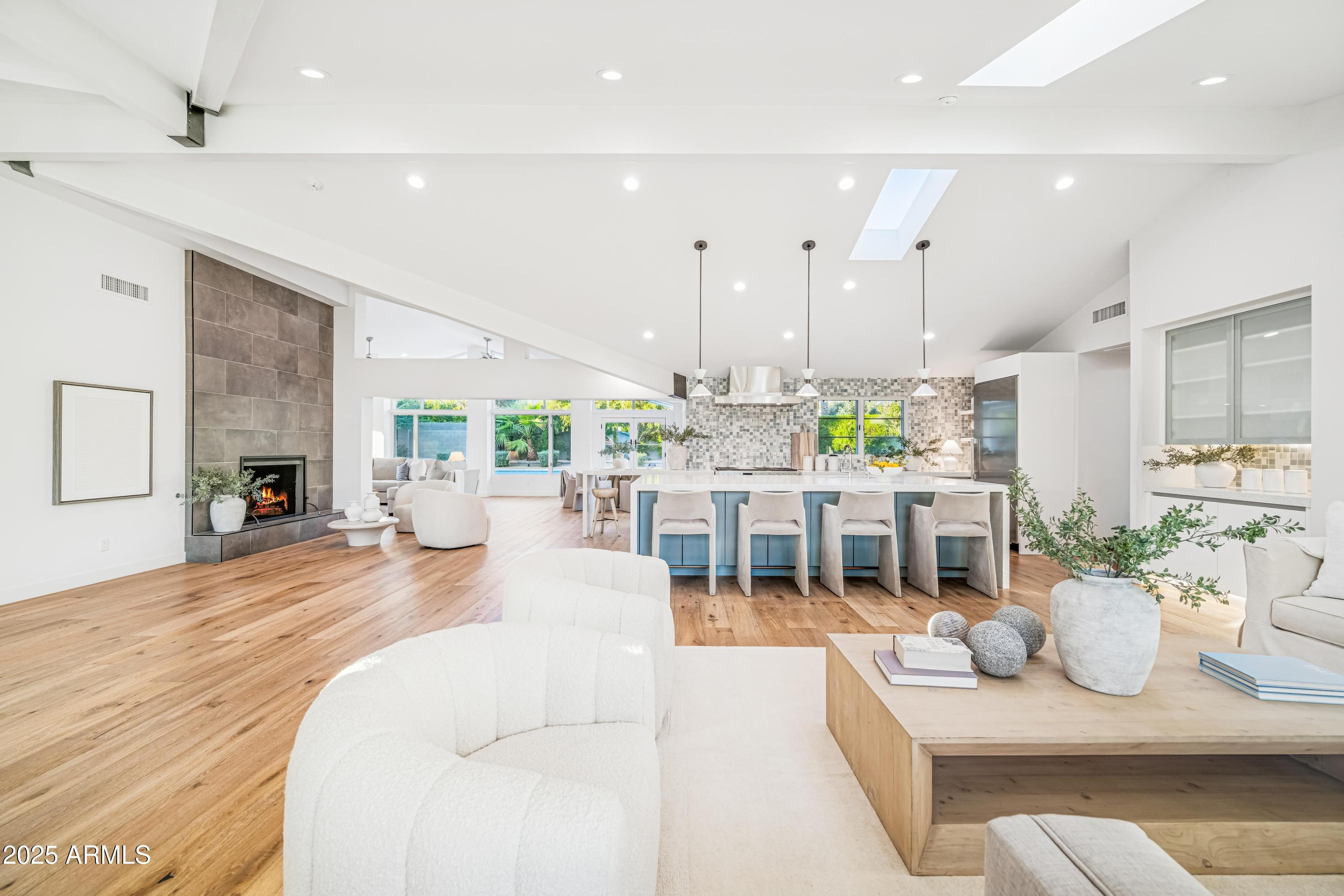 EXETER PARK - Residential