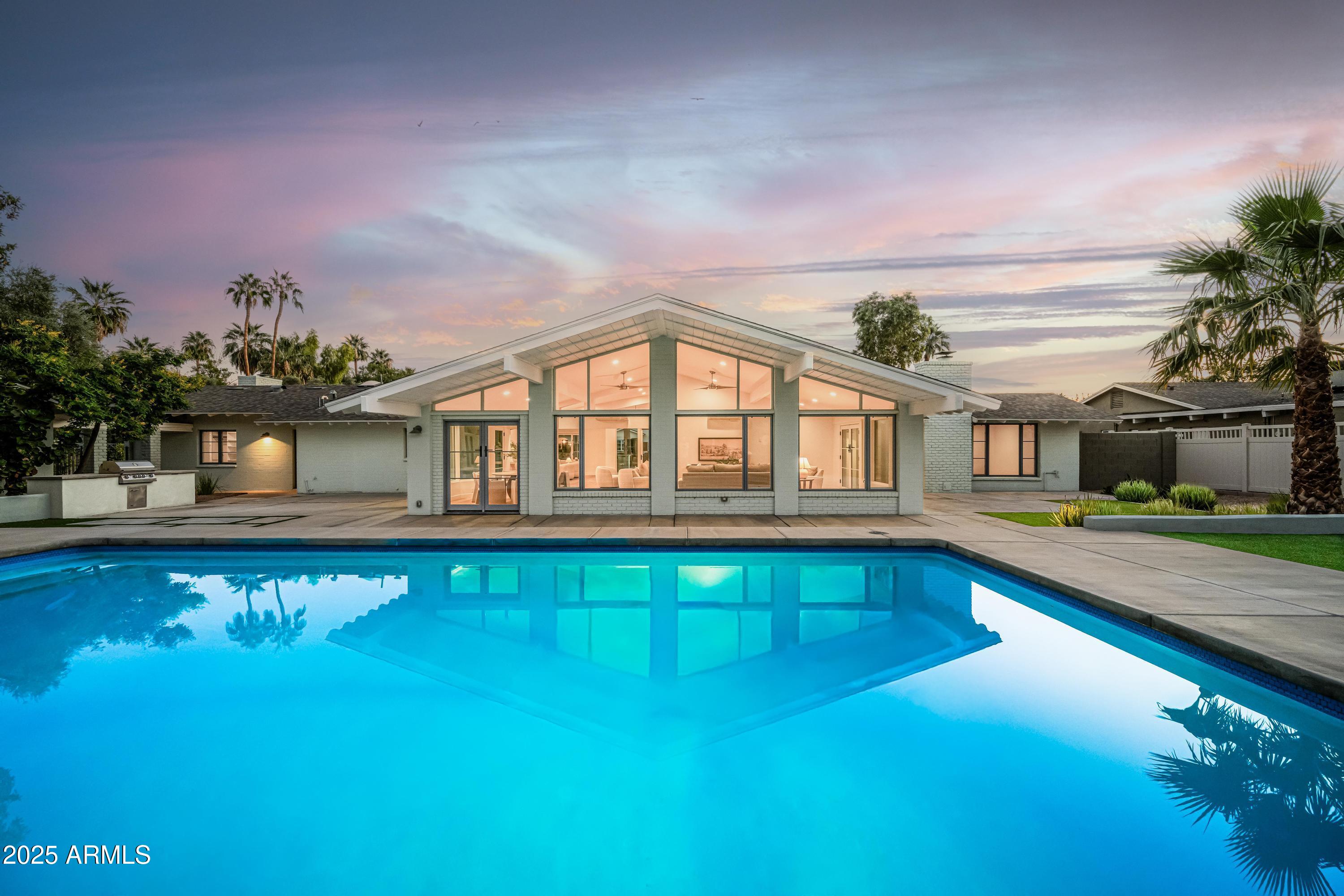 EXETER PARK - Residential