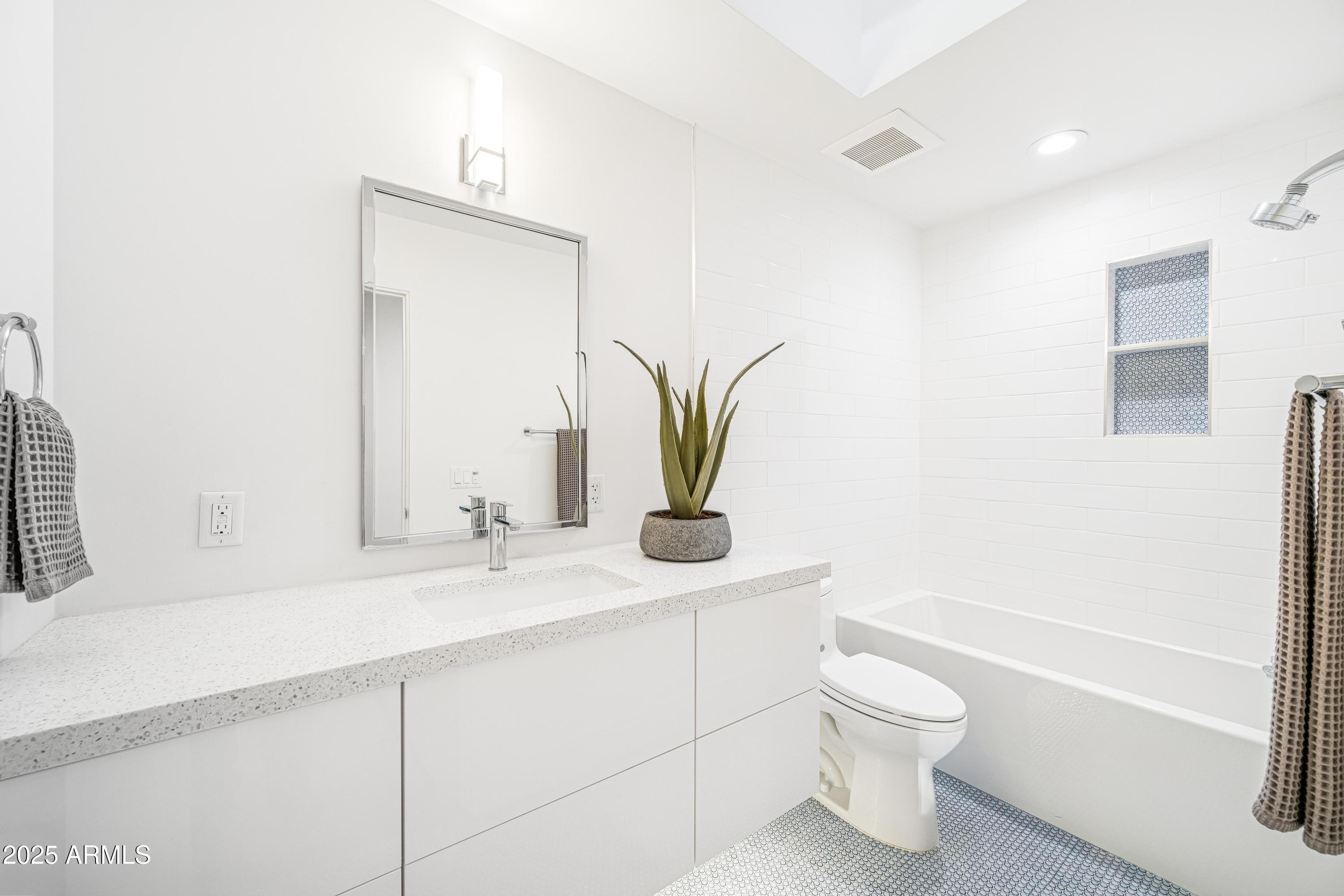 EXETER PARK - Residential