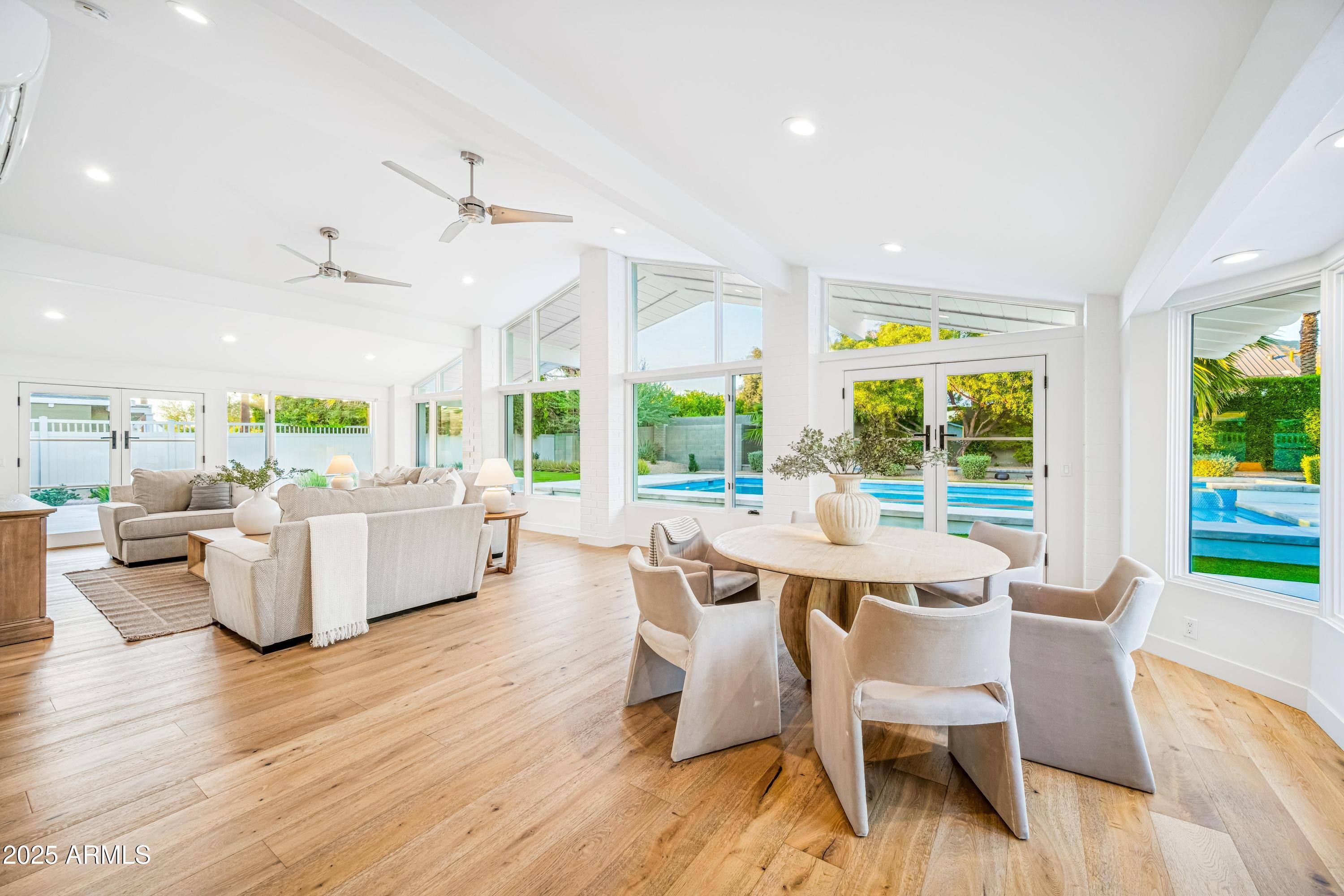 EXETER PARK - Residential