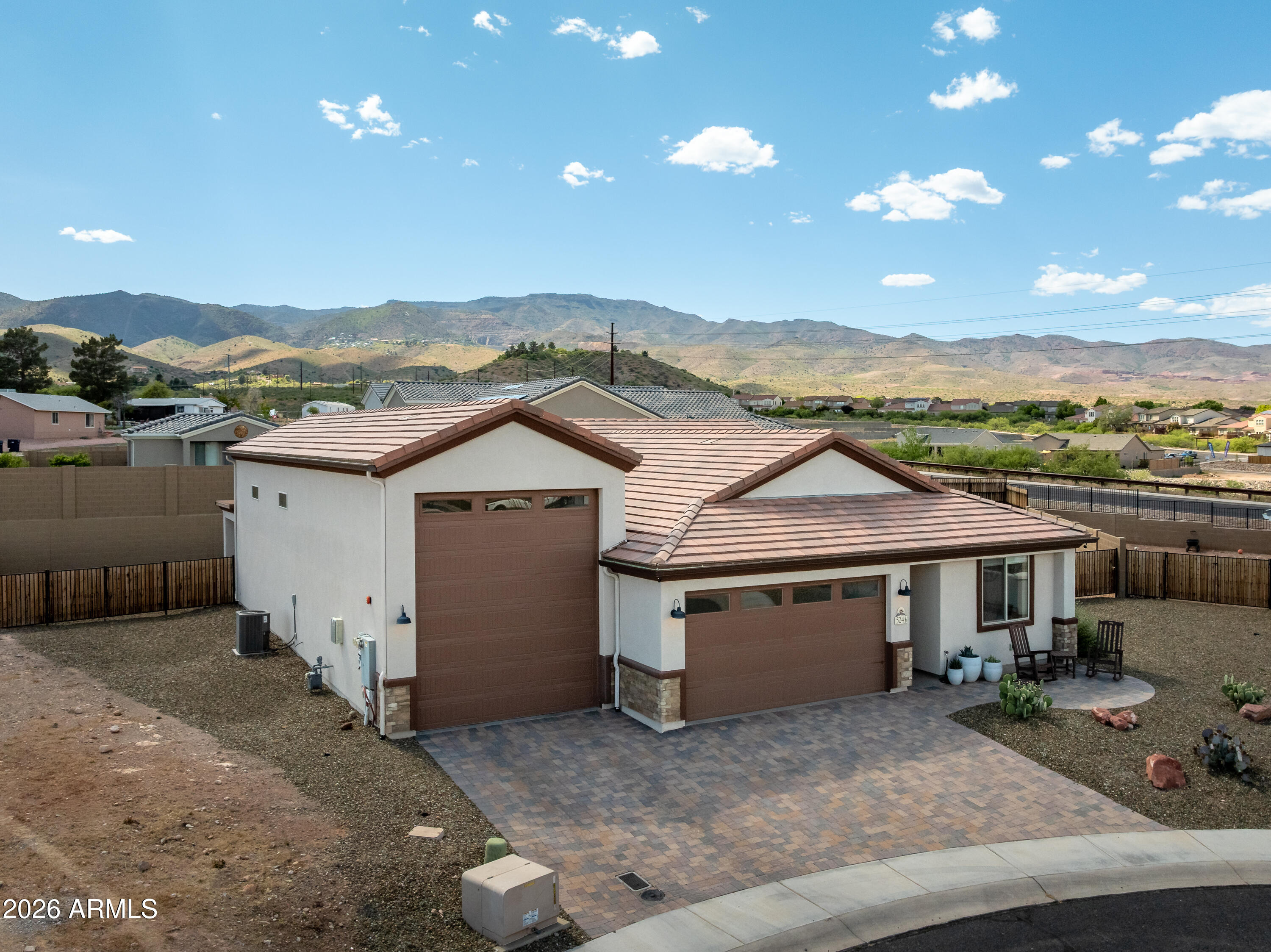 MOUNTAIN GATE - Residential
