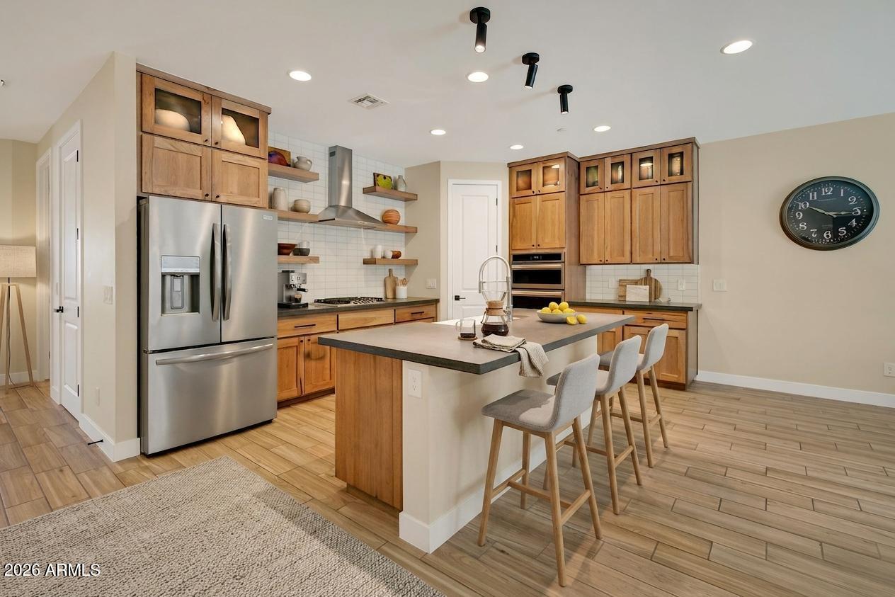 MOUNTAIN GATE - Residential