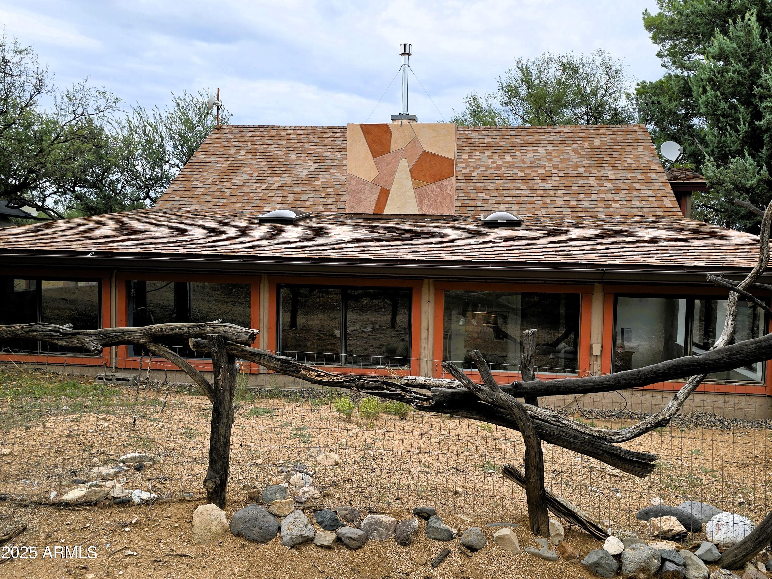 Metes and Bounds - no subdivision - Residential