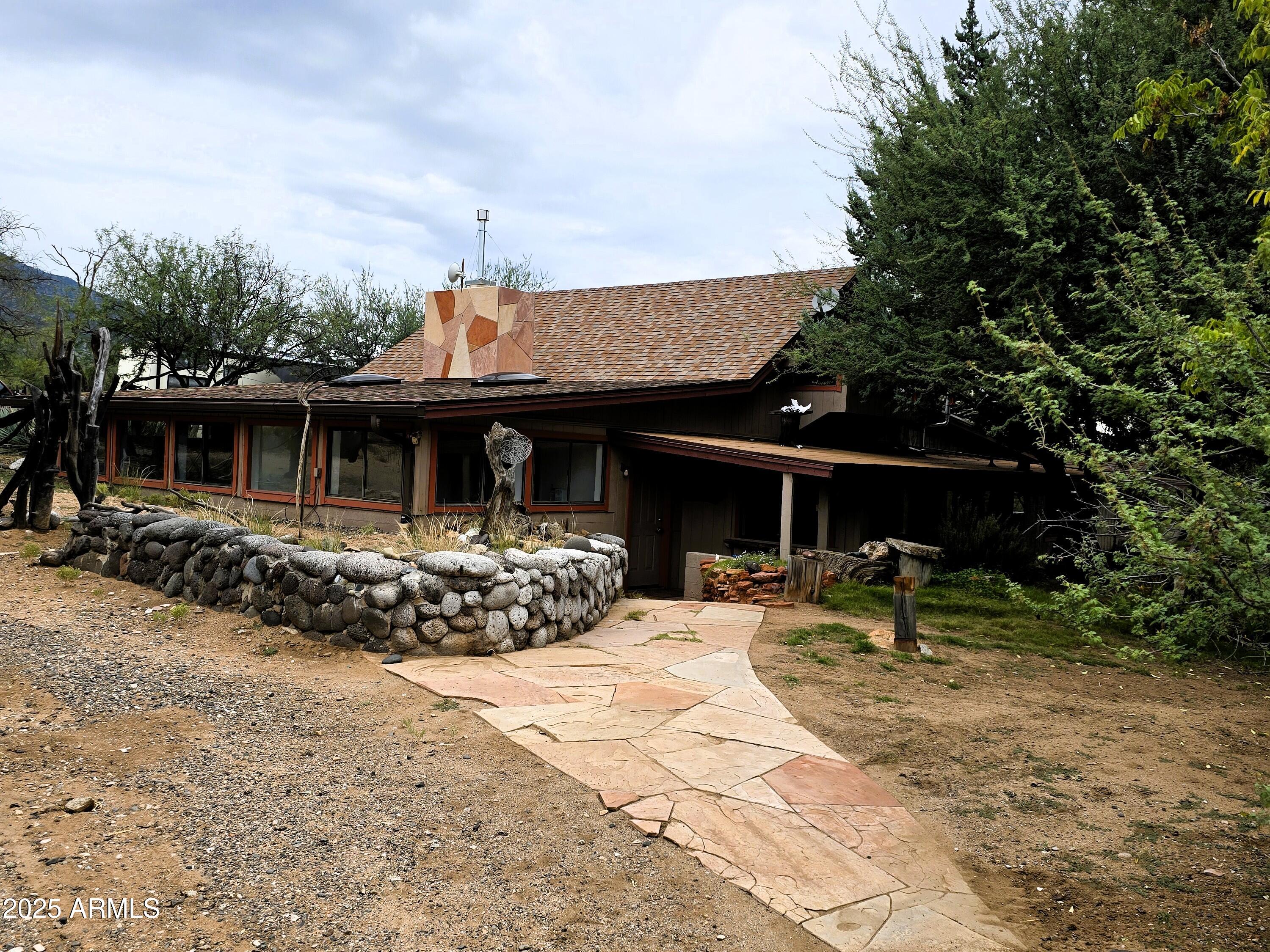Metes and Bounds - no subdivision - Residential