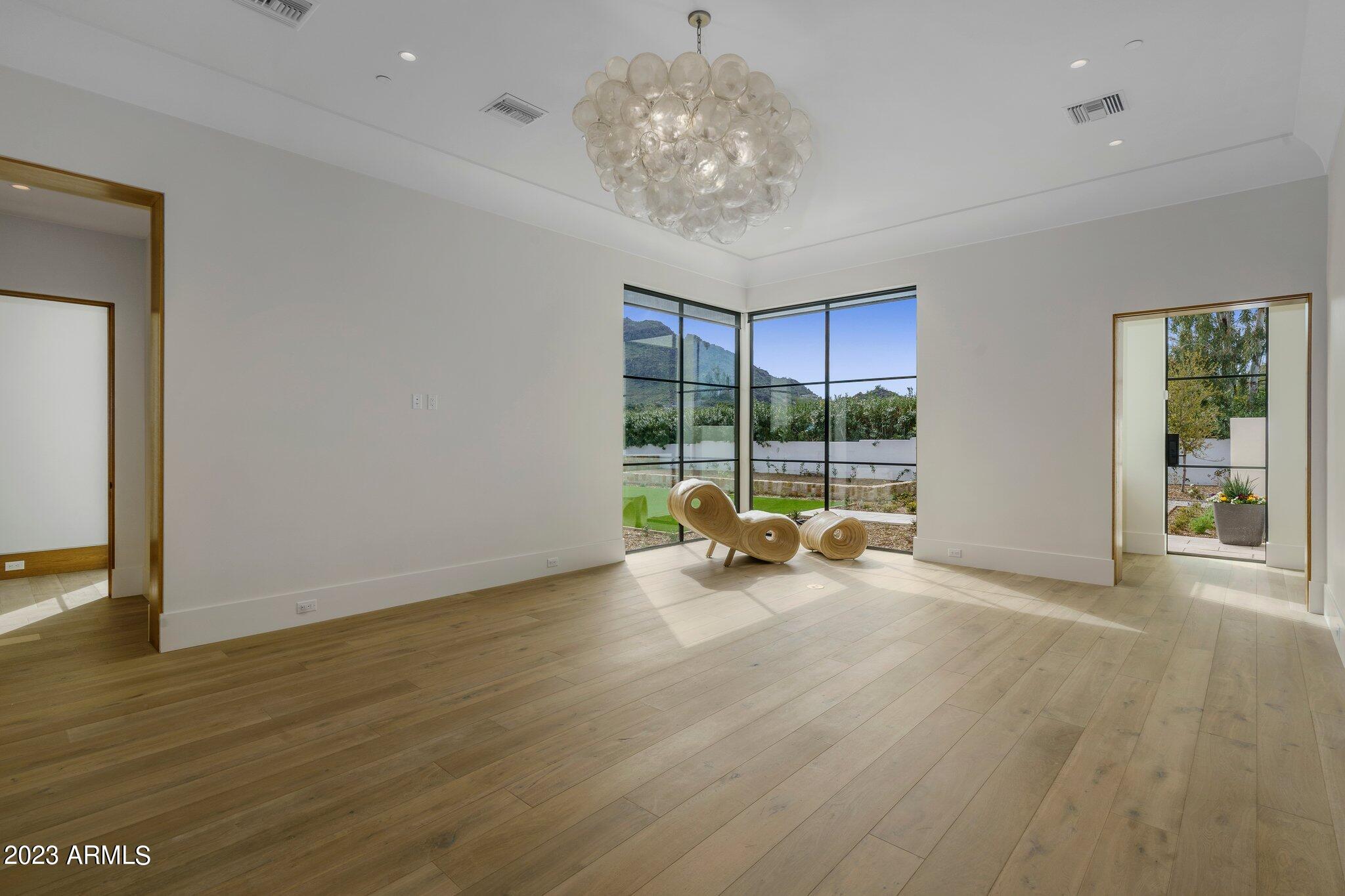 FRANCISCAN TERRACE - Residential