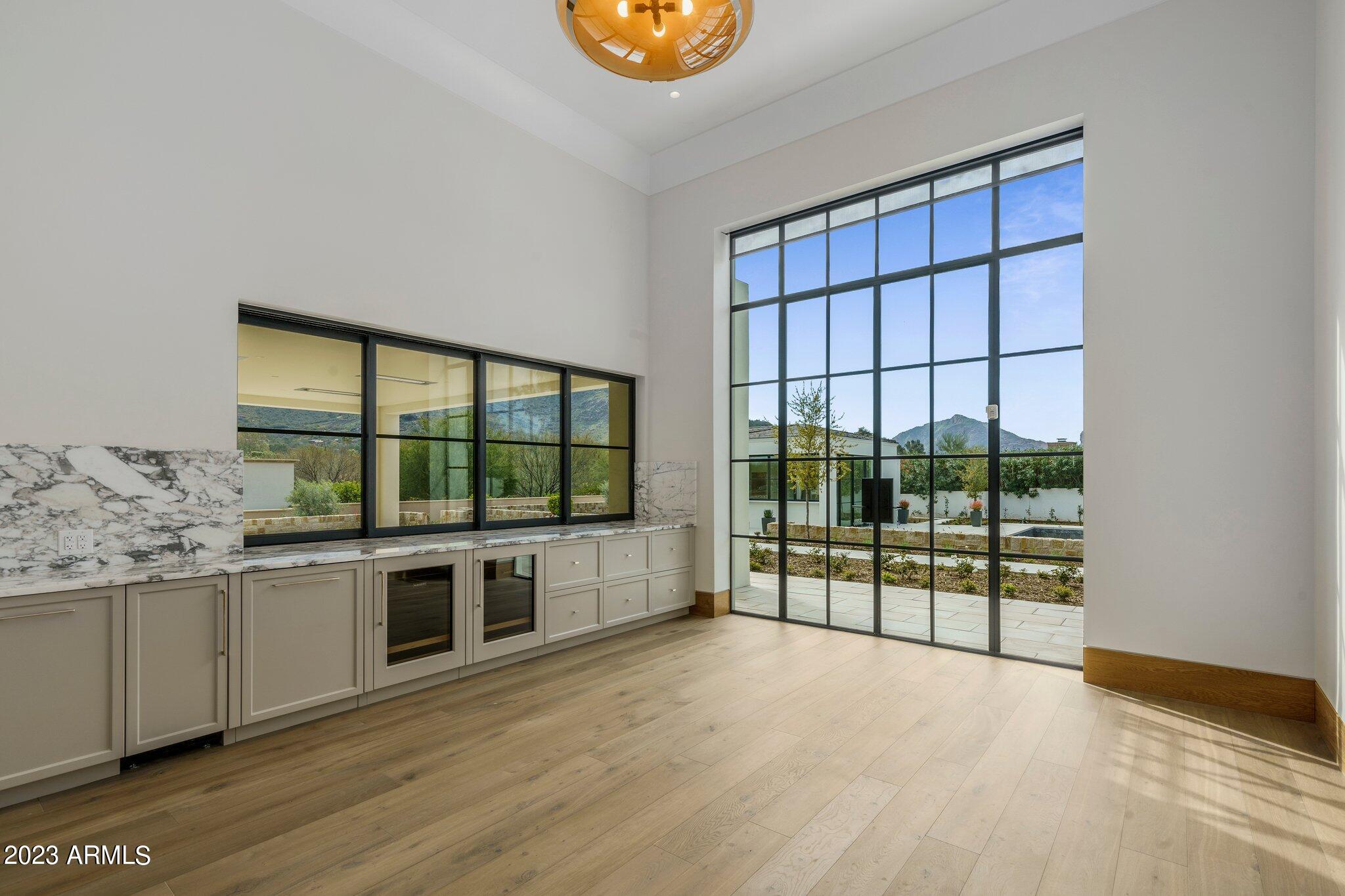 FRANCISCAN TERRACE - Residential