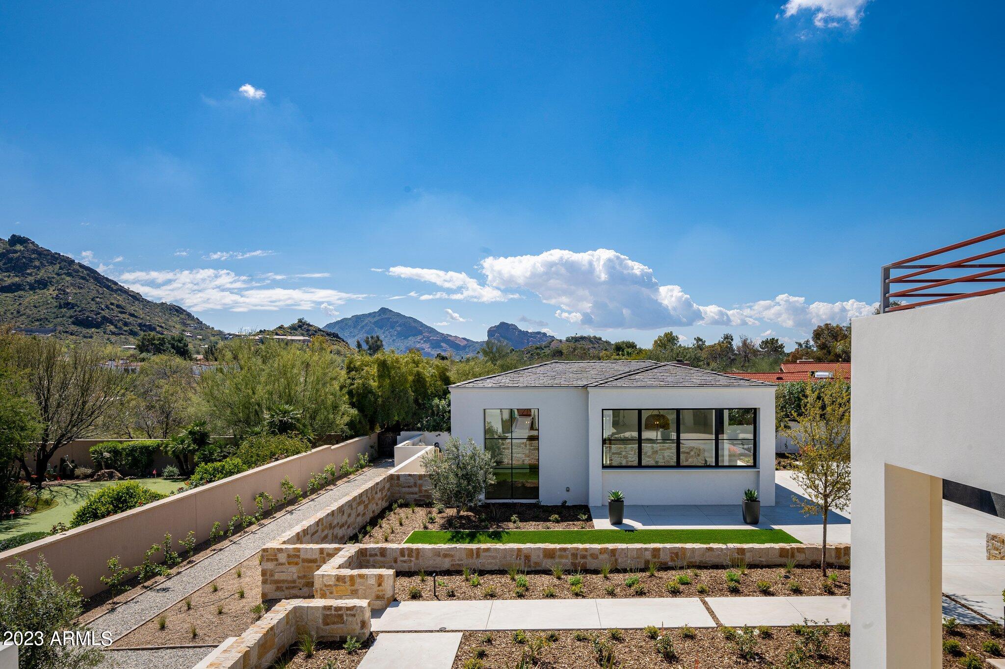 FRANCISCAN TERRACE - Residential