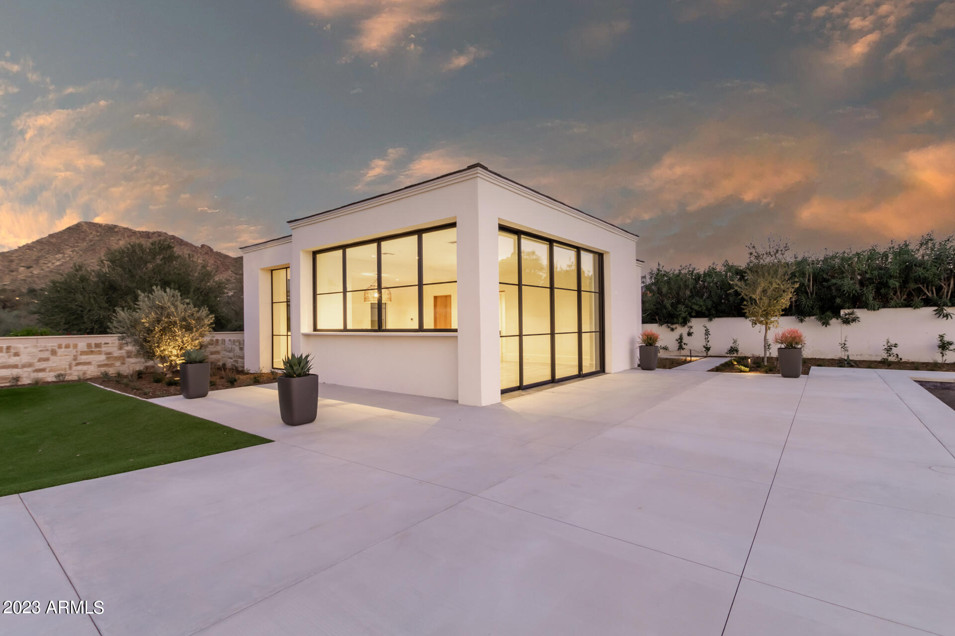 FRANCISCAN TERRACE - Residential