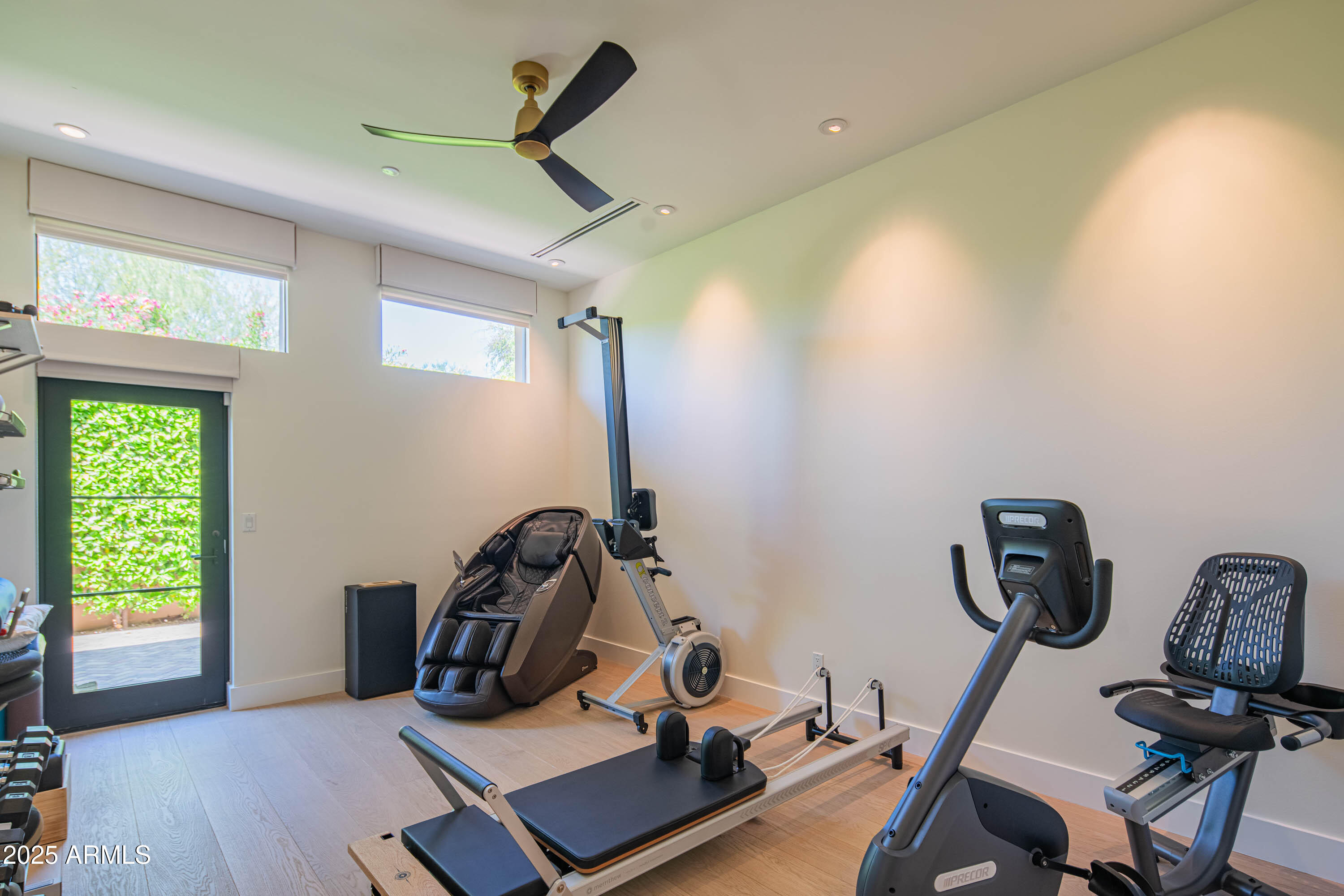 COLONIA MIRAMONTE - Residential