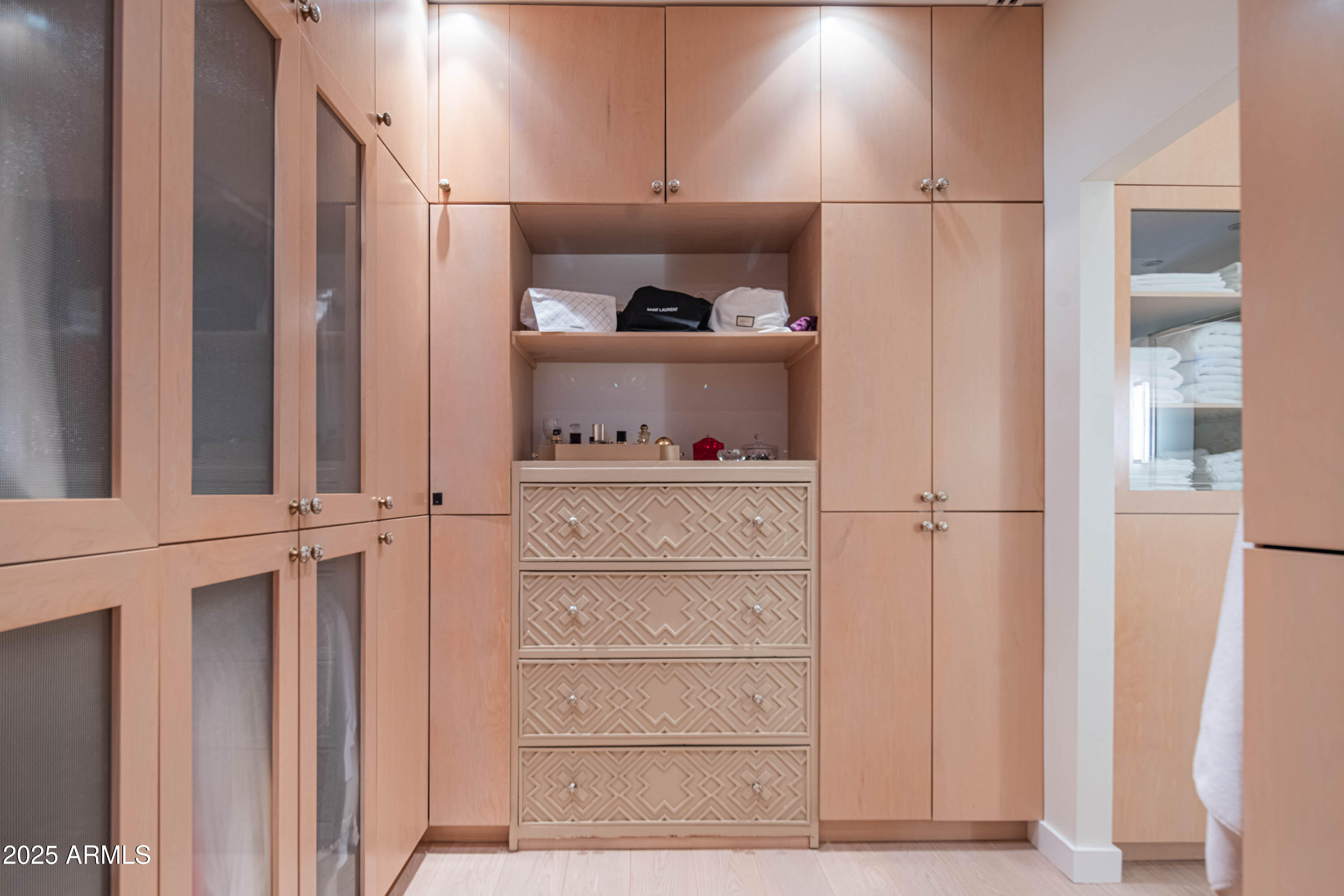 COLONIA MIRAMONTE - Residential