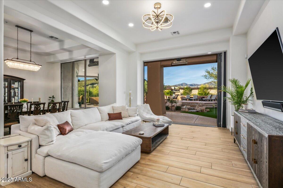 DESERT MOUNTAIN - Residential