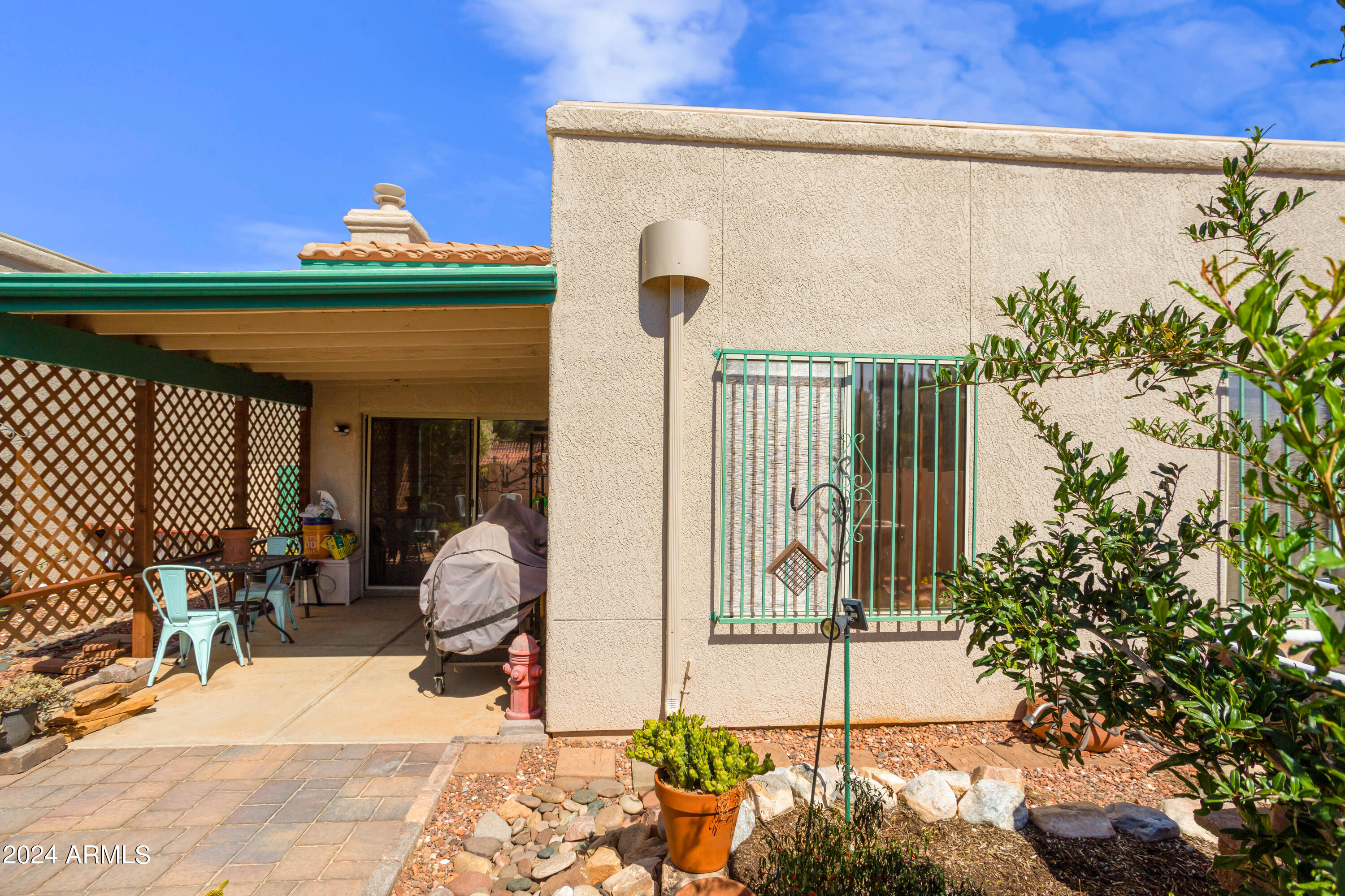 SIERRA SPRINGS - Residential