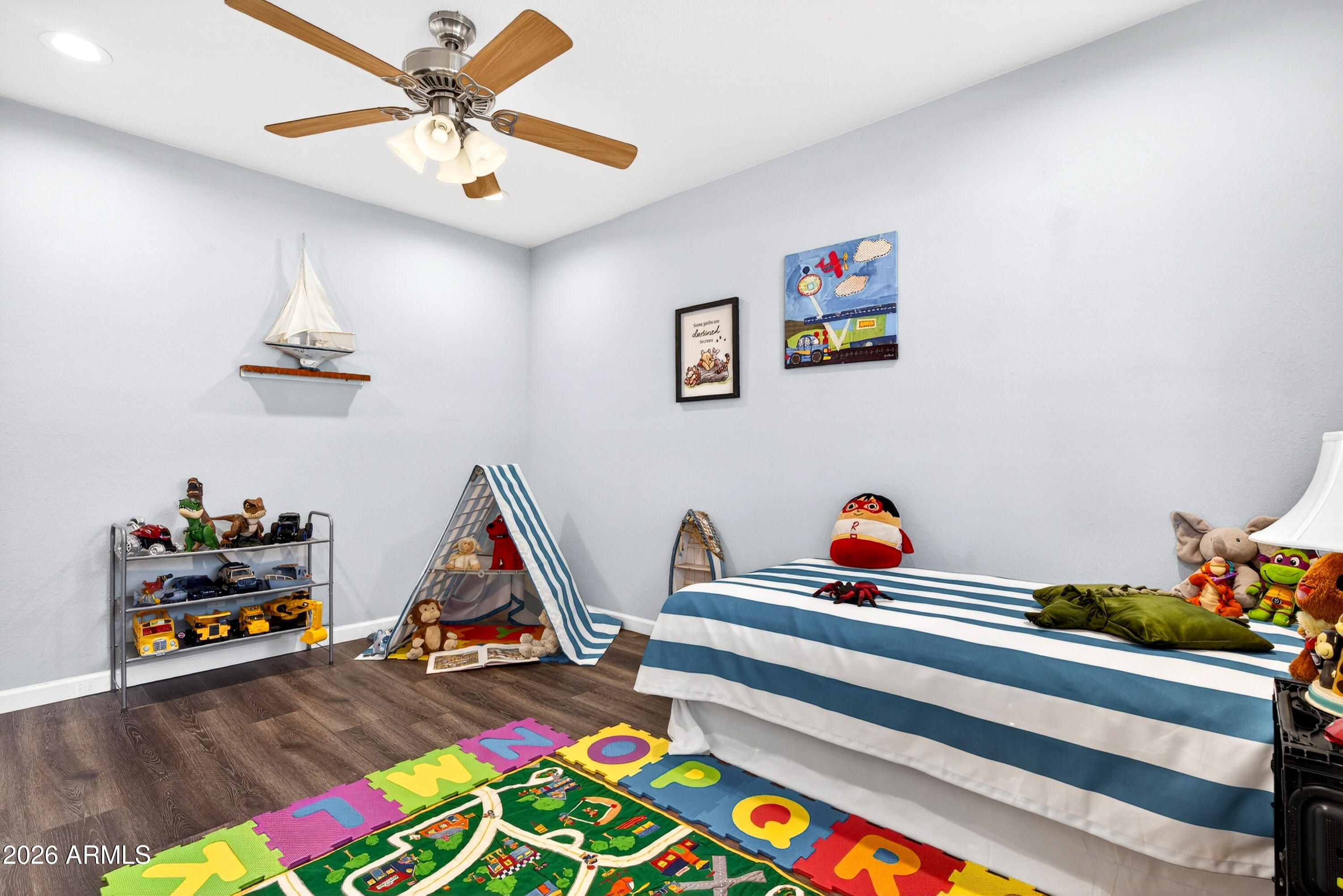 THUNDERBIRD FARMS CENTRAL - Residential