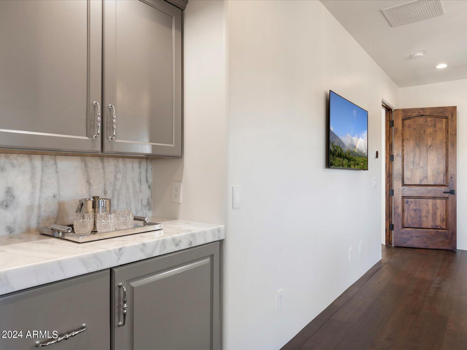RAWHIDE ESTATES - Residential