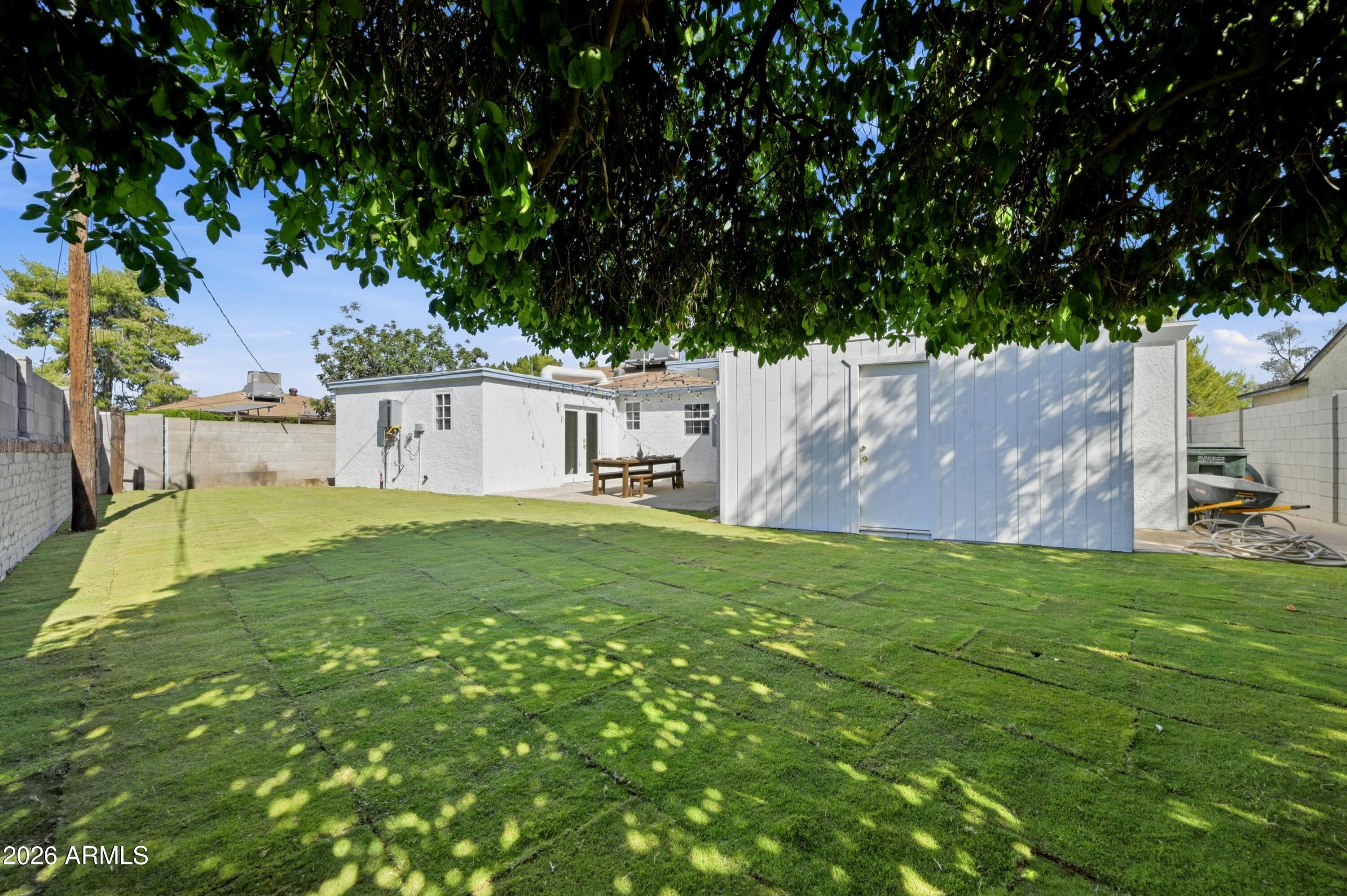 MELROSE MANOR TR D BLKS 34 - Residential