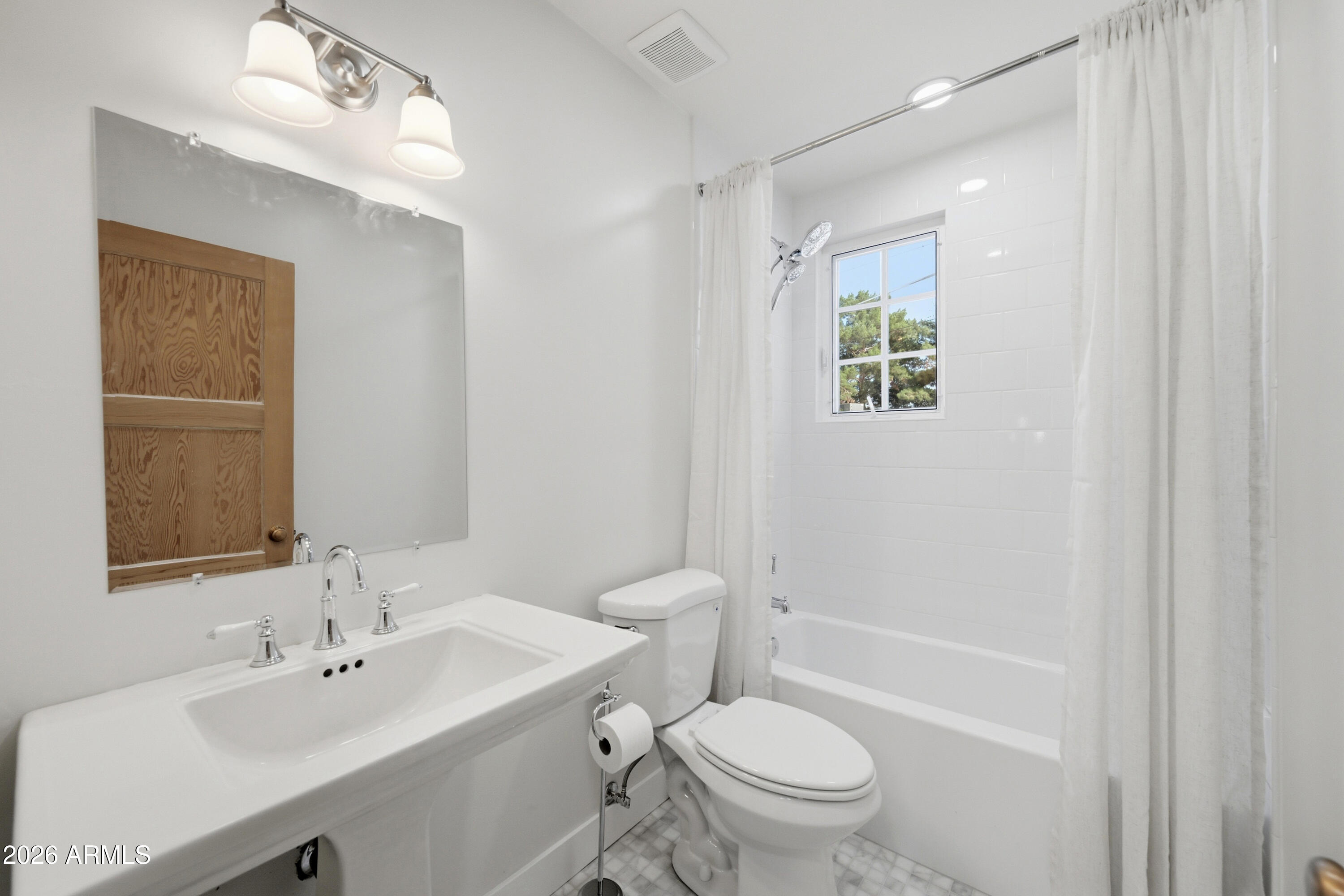 MELROSE MANOR TR D BLKS 34 - Residential
