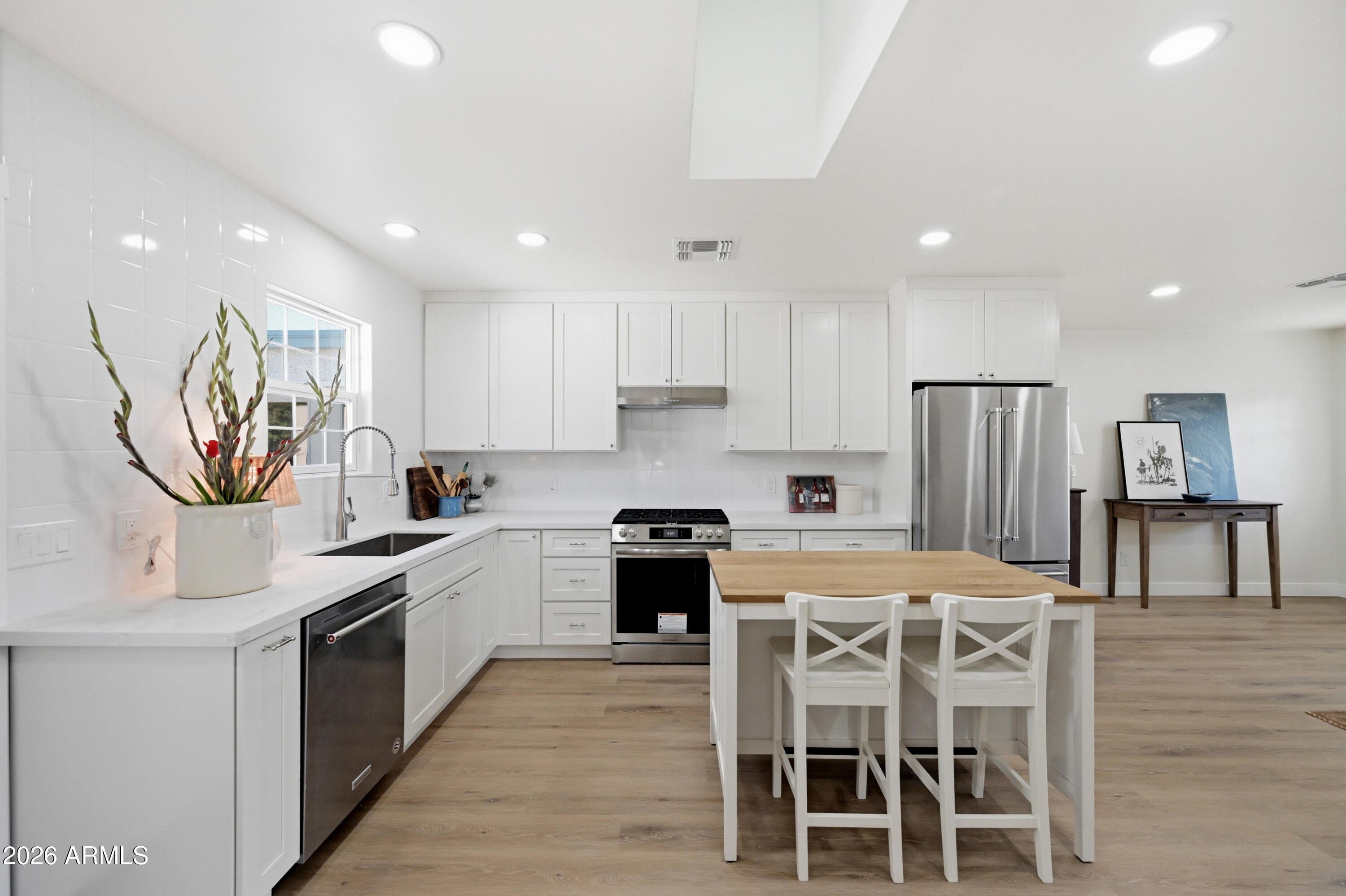MELROSE MANOR TR D BLKS 34 - Residential