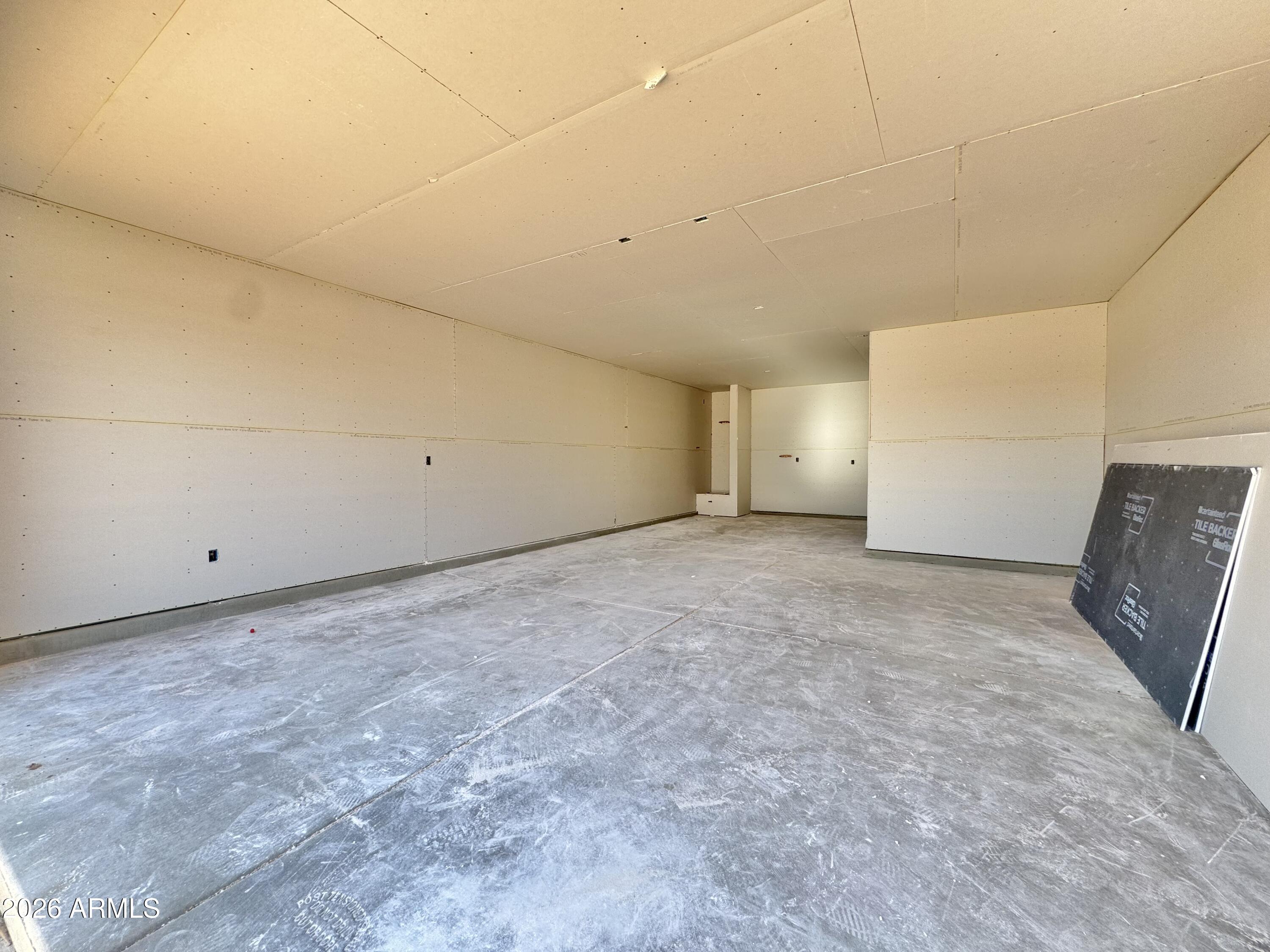 STONEBRIDGE MANOR - Residential