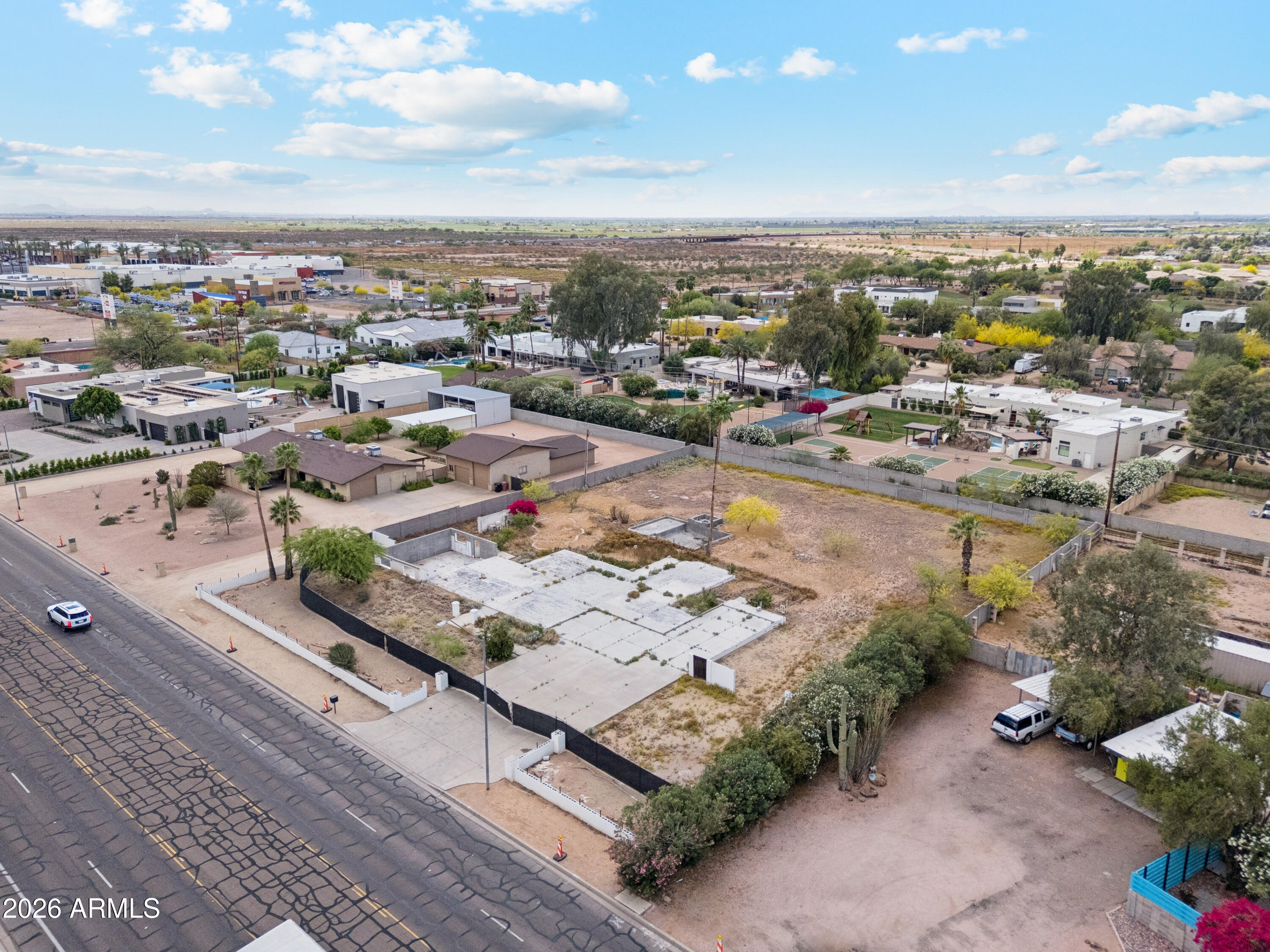 INDIAN BEND RANCHOS - Land