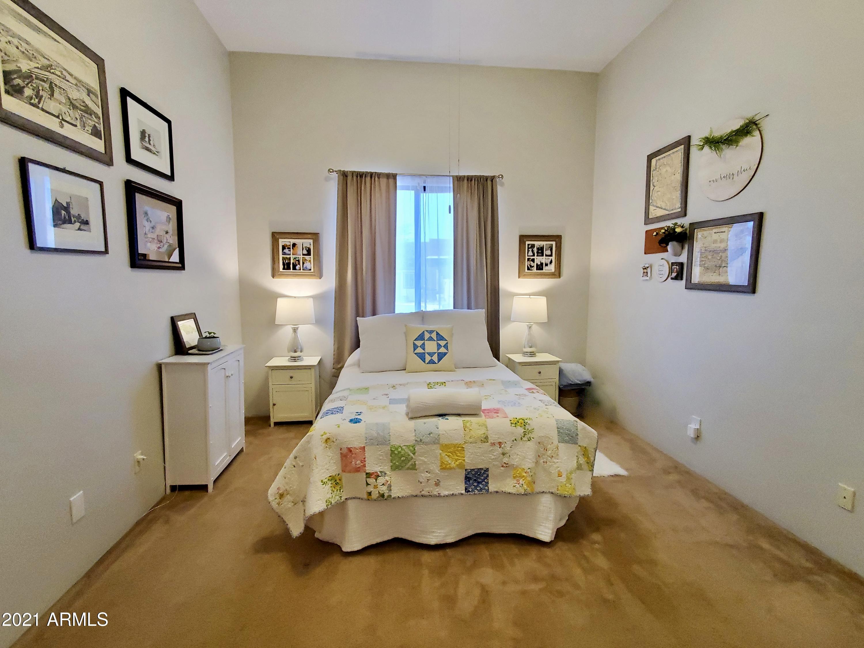 THE LEGENDS AT VALIENTE - Residential