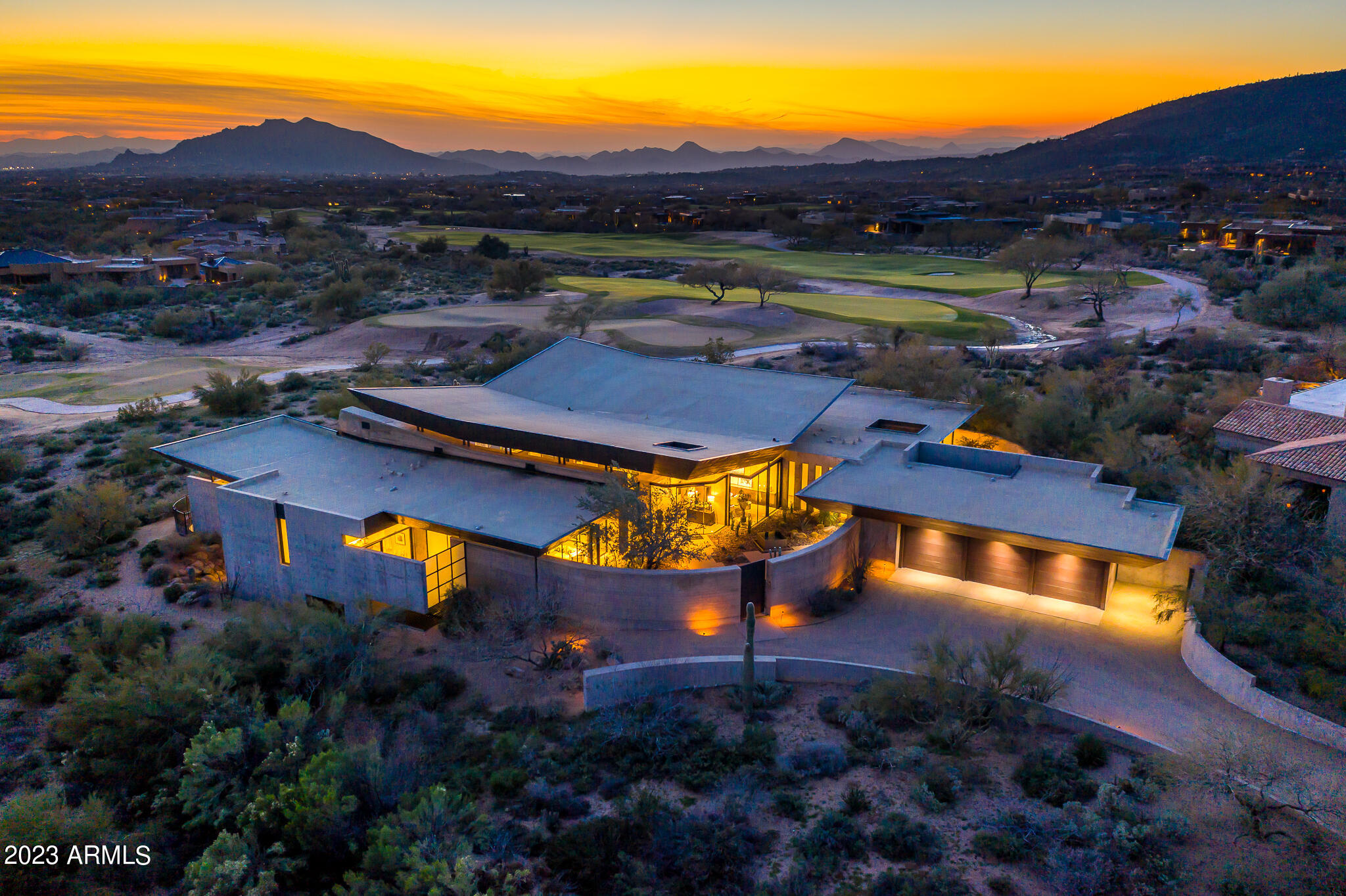 DESERT MOUNTAIN - Residential