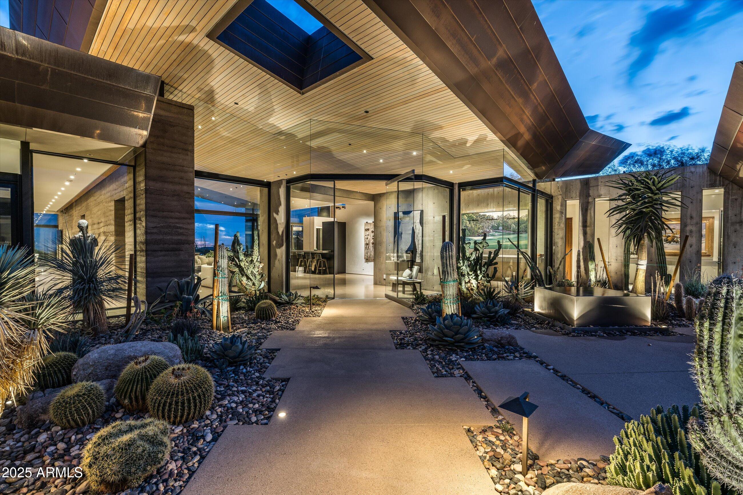 DESERT MOUNTAIN - Residential