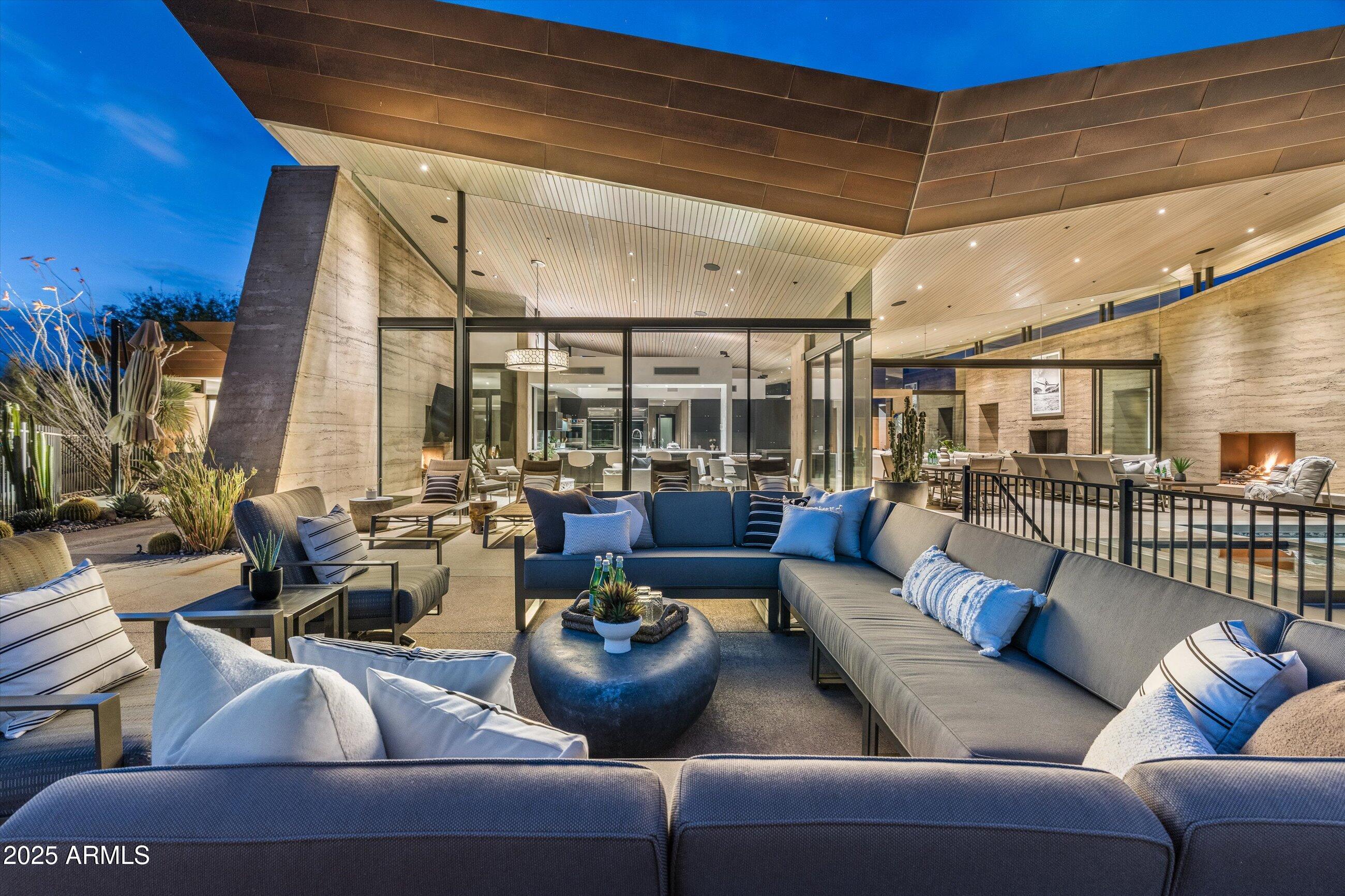 DESERT MOUNTAIN - Residential