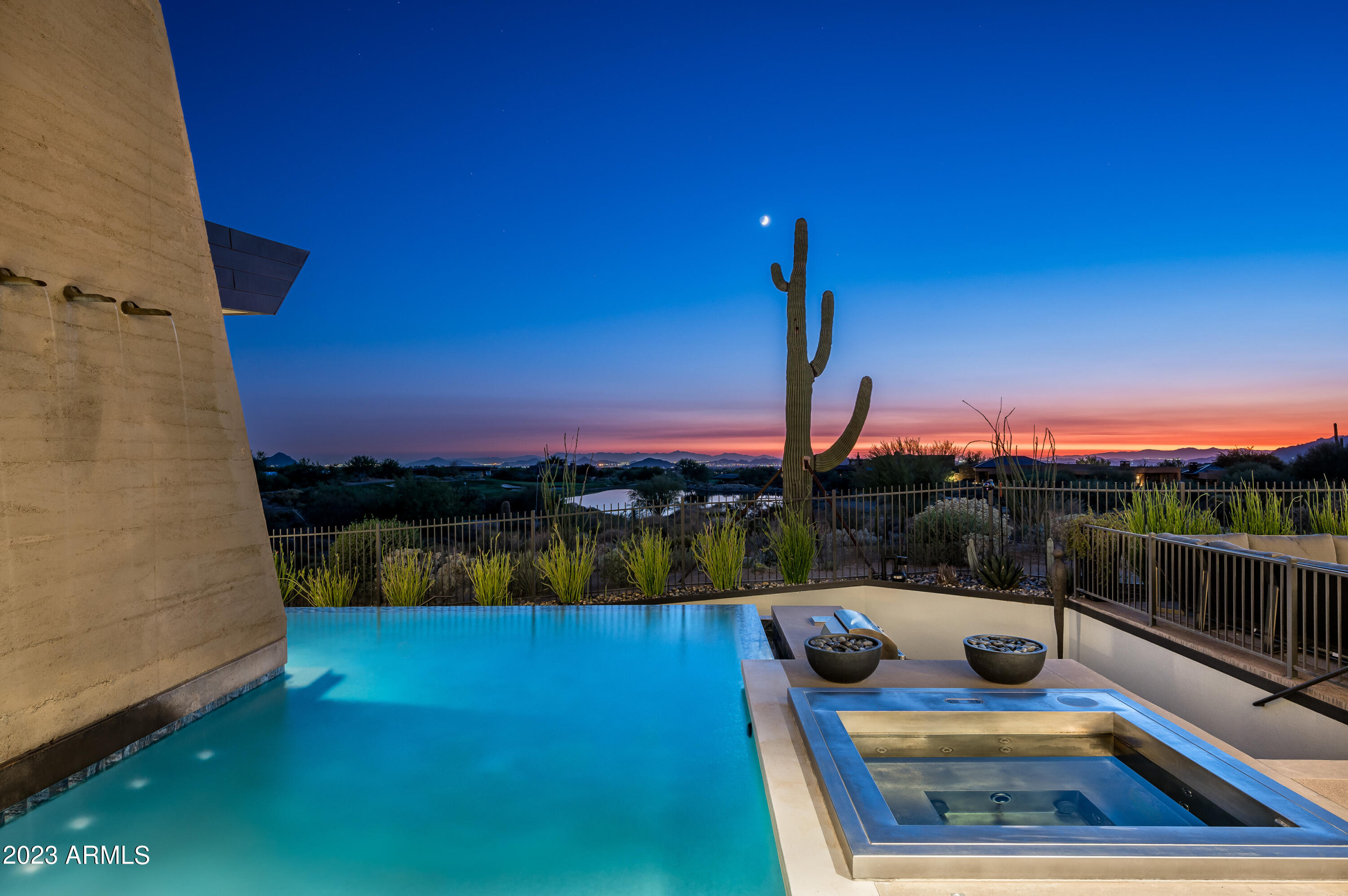 DESERT MOUNTAIN - Residential