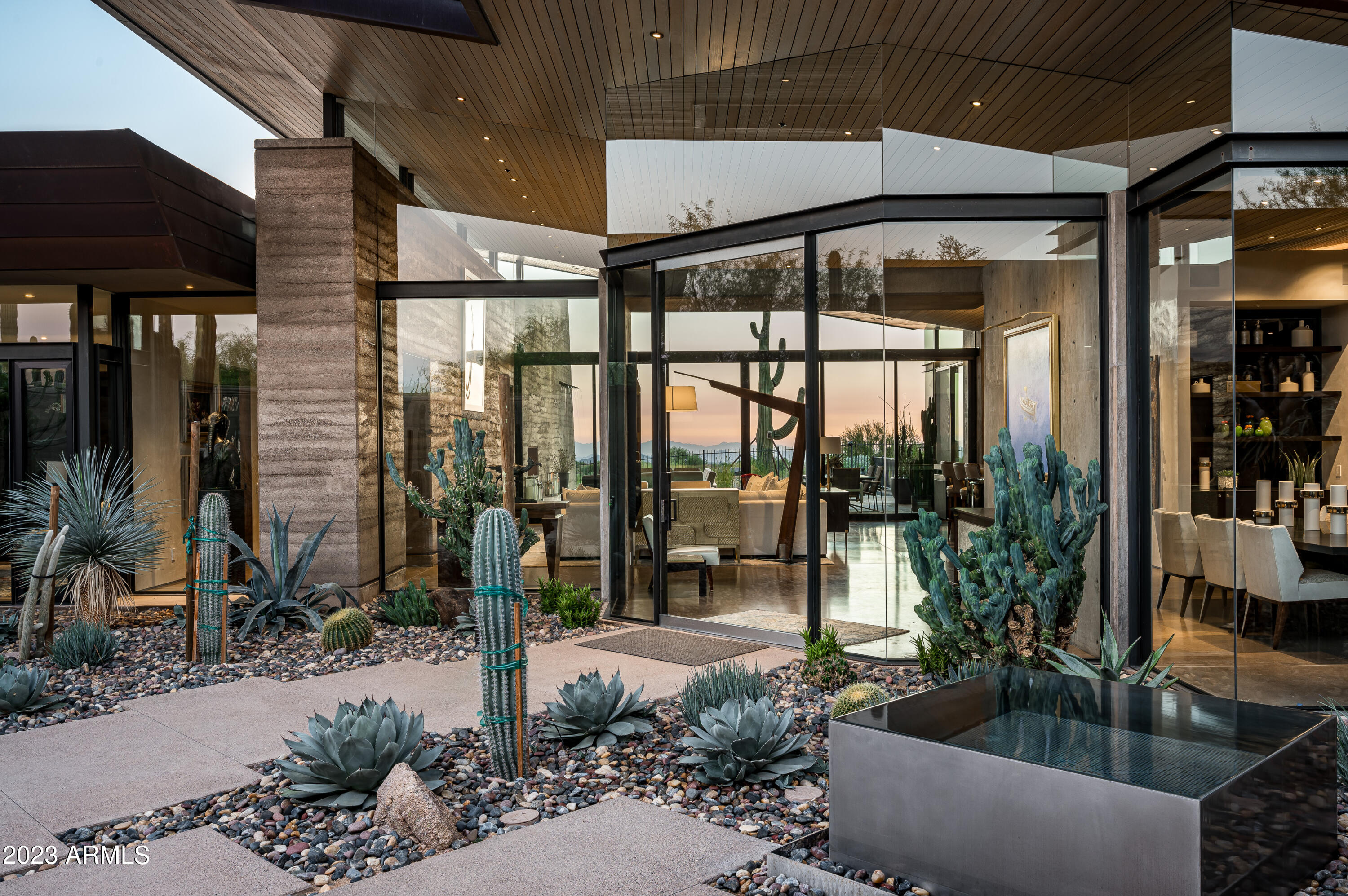 DESERT MOUNTAIN - Residential