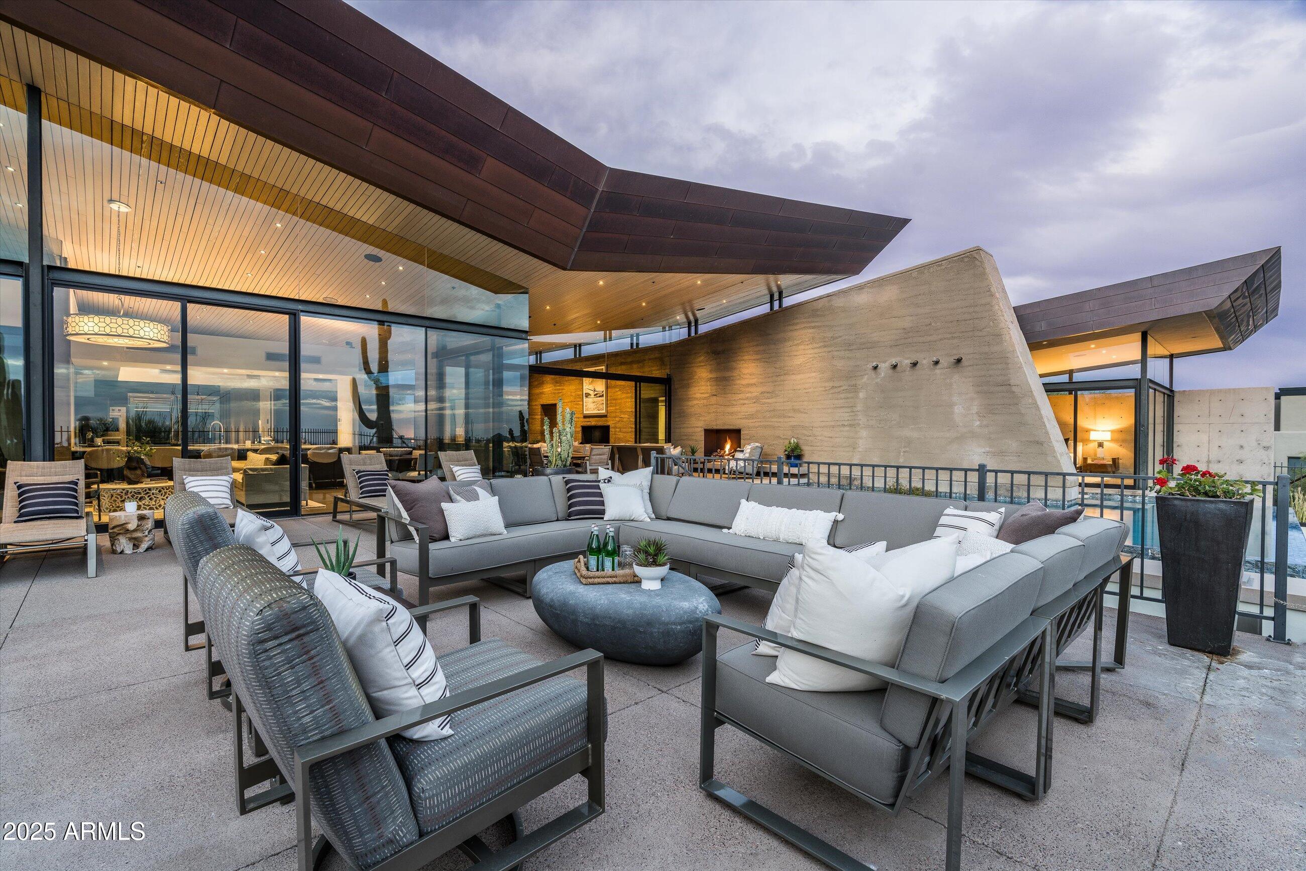 DESERT MOUNTAIN - Residential