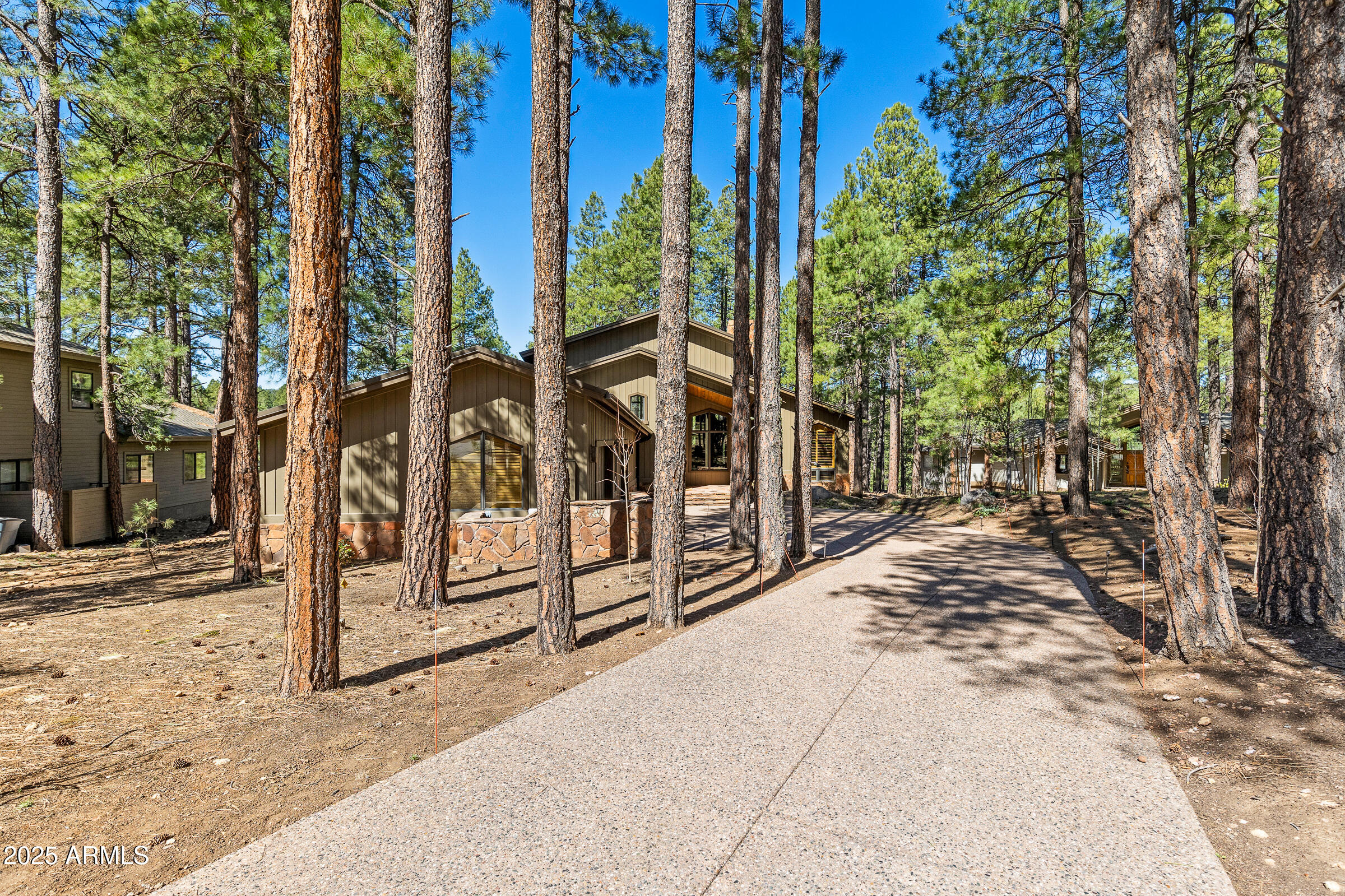 FOREST HIGHLANDS 4 - Residential