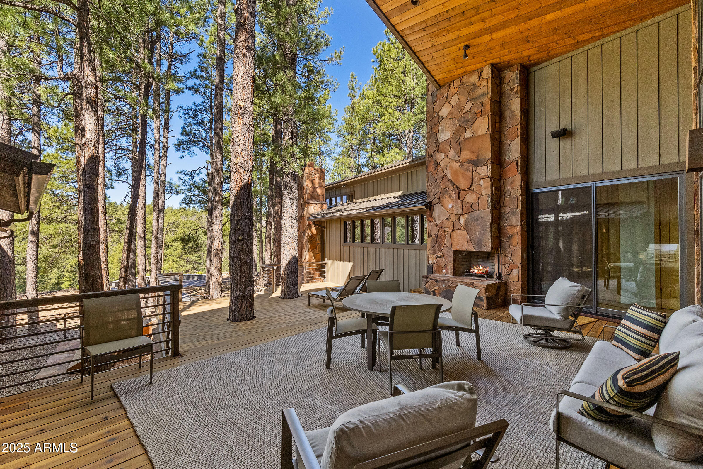 FOREST HIGHLANDS 4 - Residential