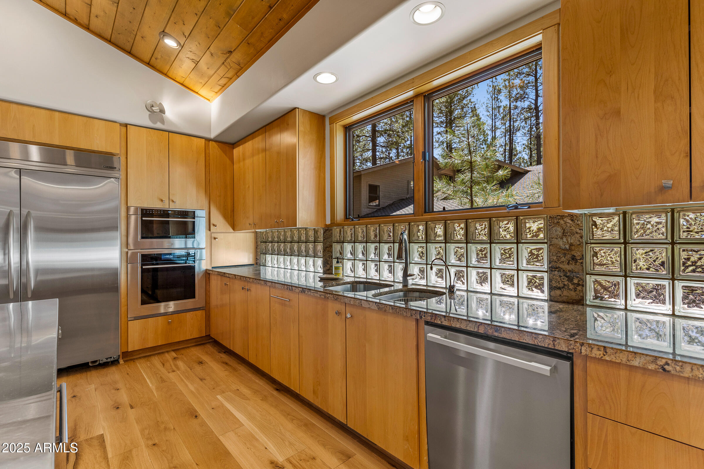 FOREST HIGHLANDS 4 - Residential