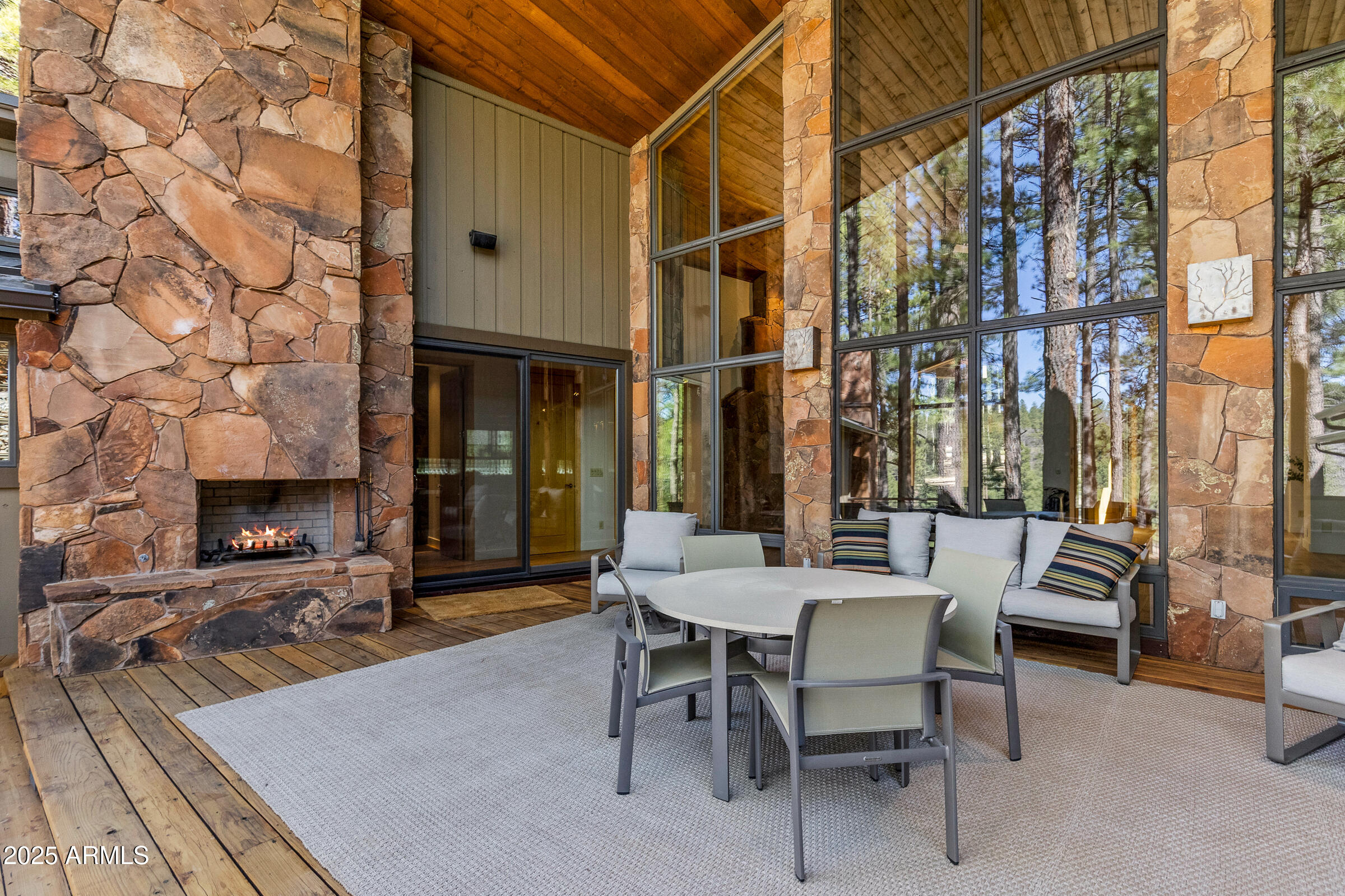 FOREST HIGHLANDS 4 - Residential