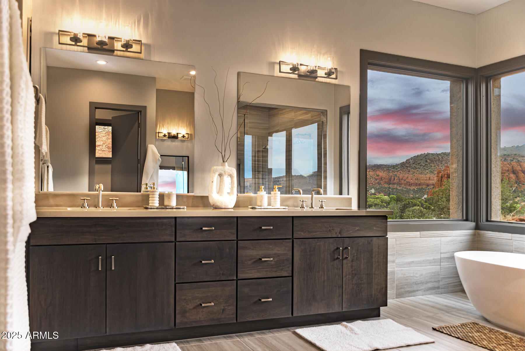 Subcode SEDONA RANCH ON OAK CREEK REPLAT 2 LOTS 1-45 & TRACTS A-H REC #2017-0047349 Lot 40/41 - Residential