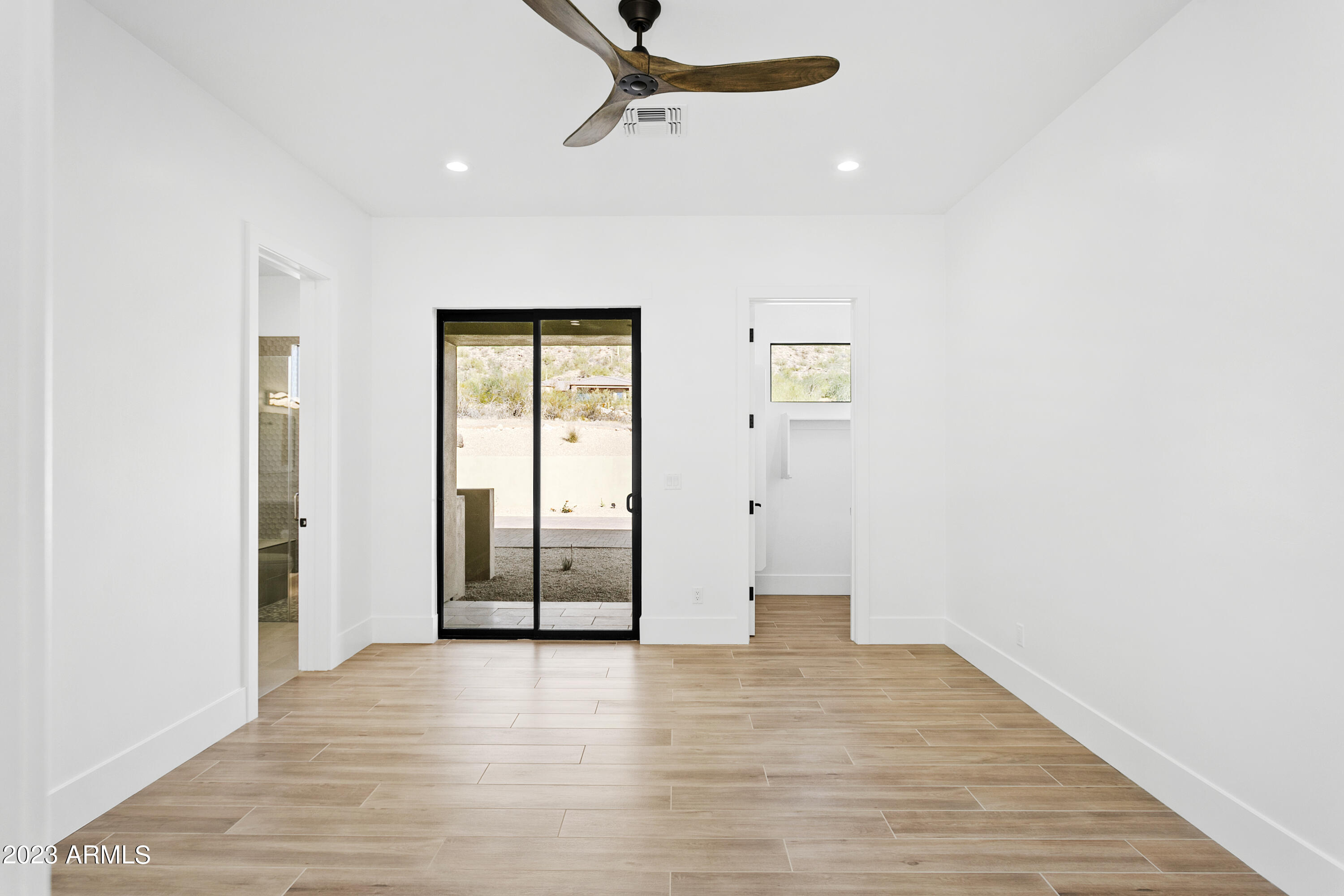 MOUNTAIN ESTATES AT LAS SENDAS - Residential