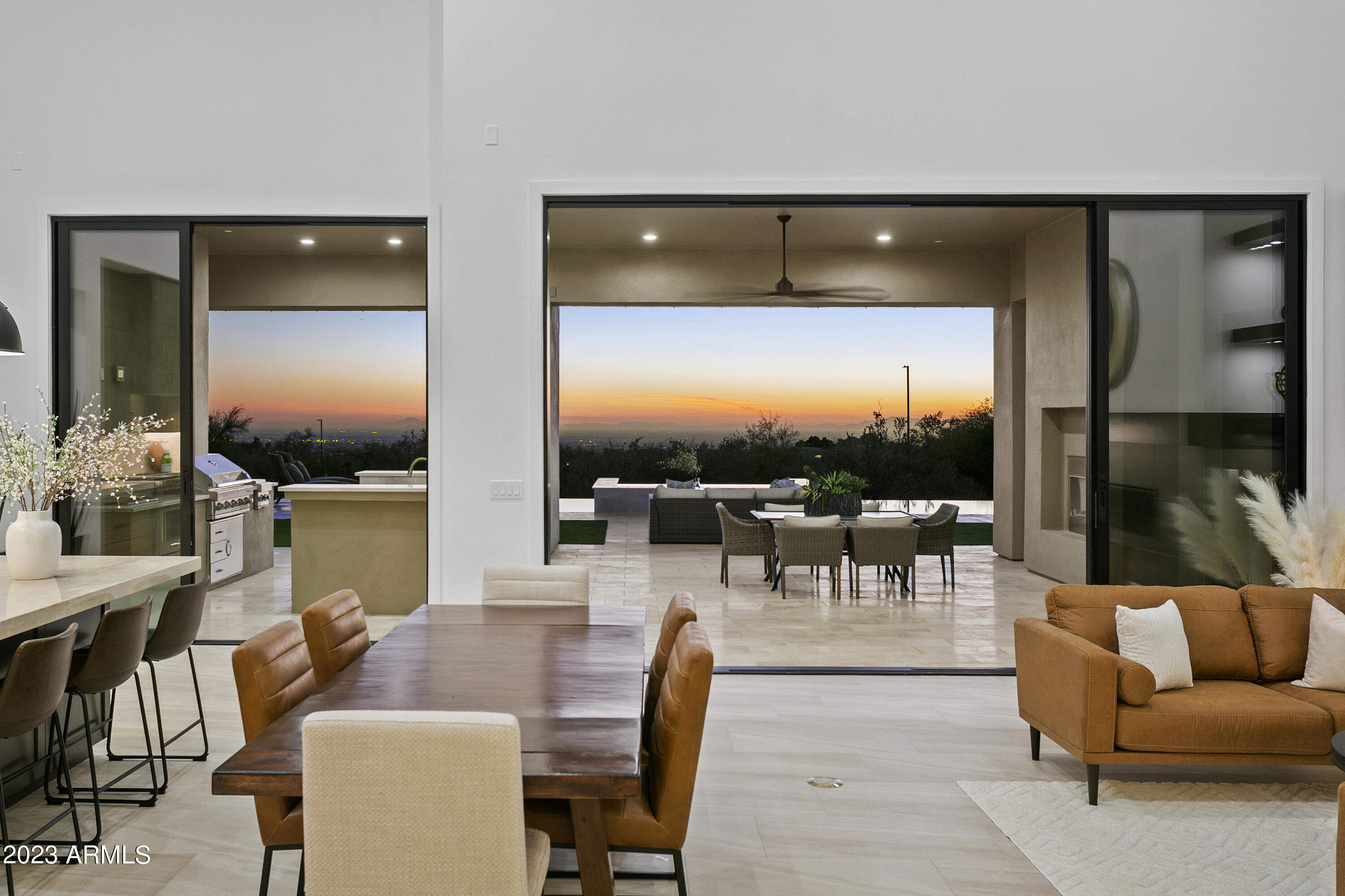 MOUNTAIN ESTATES AT LAS SENDAS - Residential