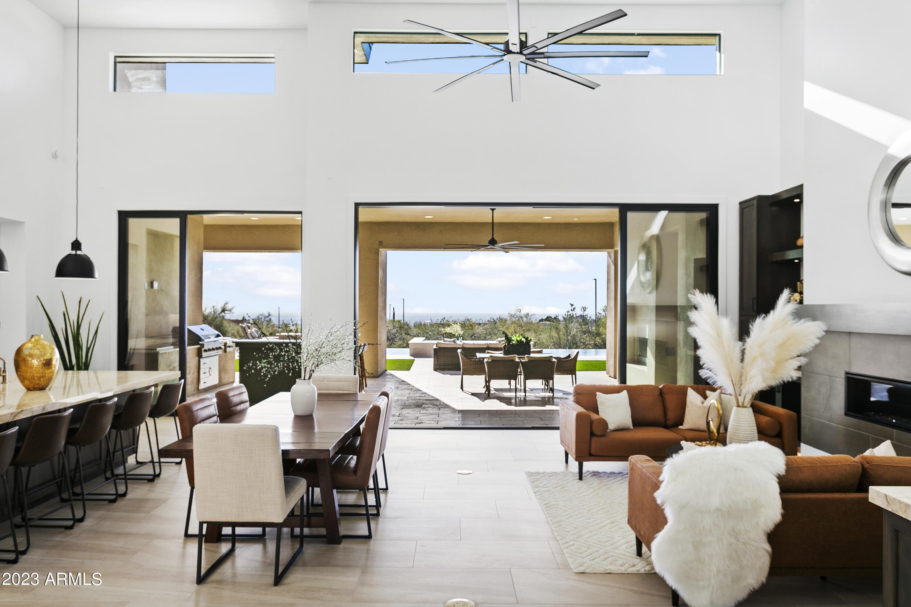 MOUNTAIN ESTATES AT LAS SENDAS - Residential