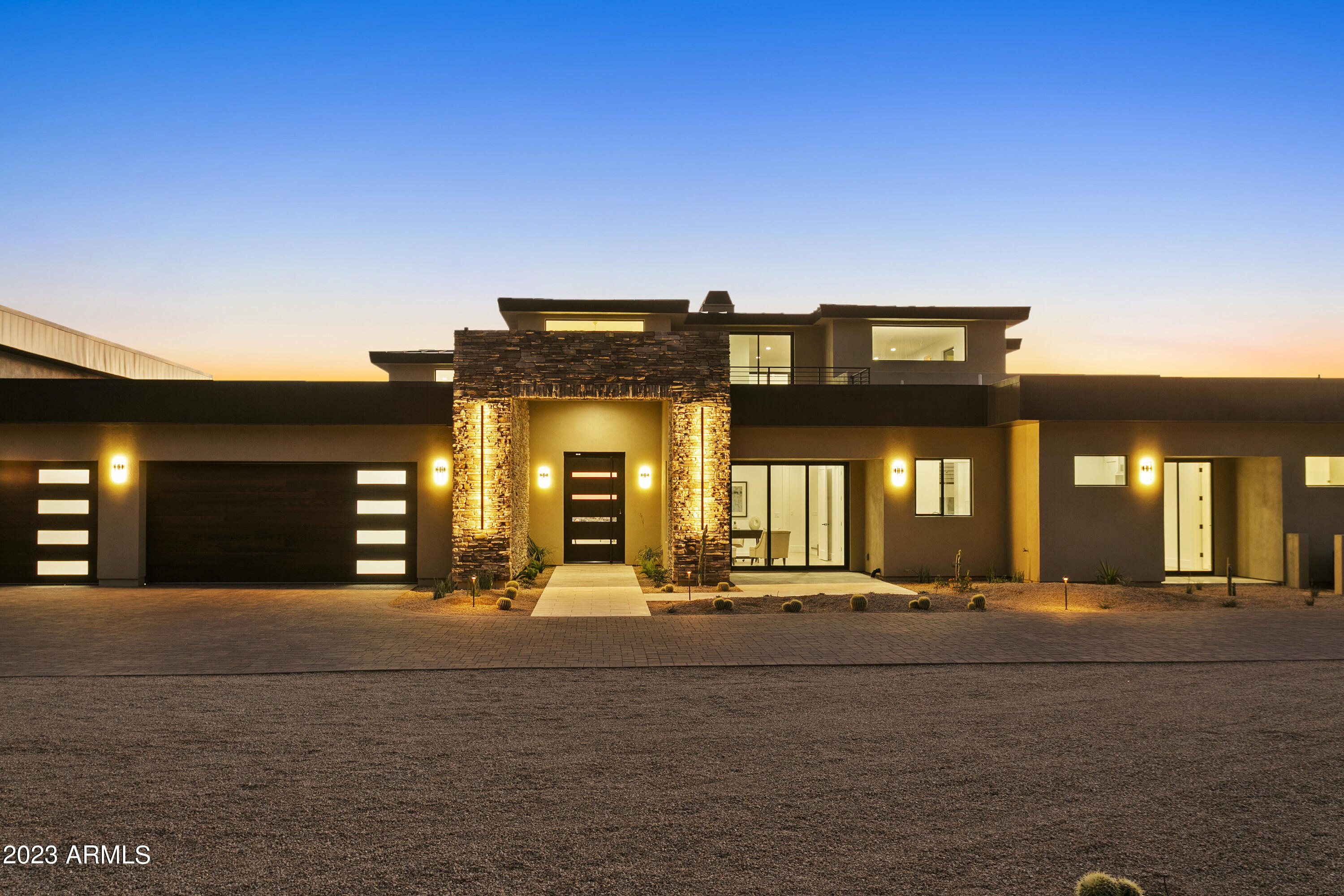 MOUNTAIN ESTATES AT LAS SENDAS - Residential
