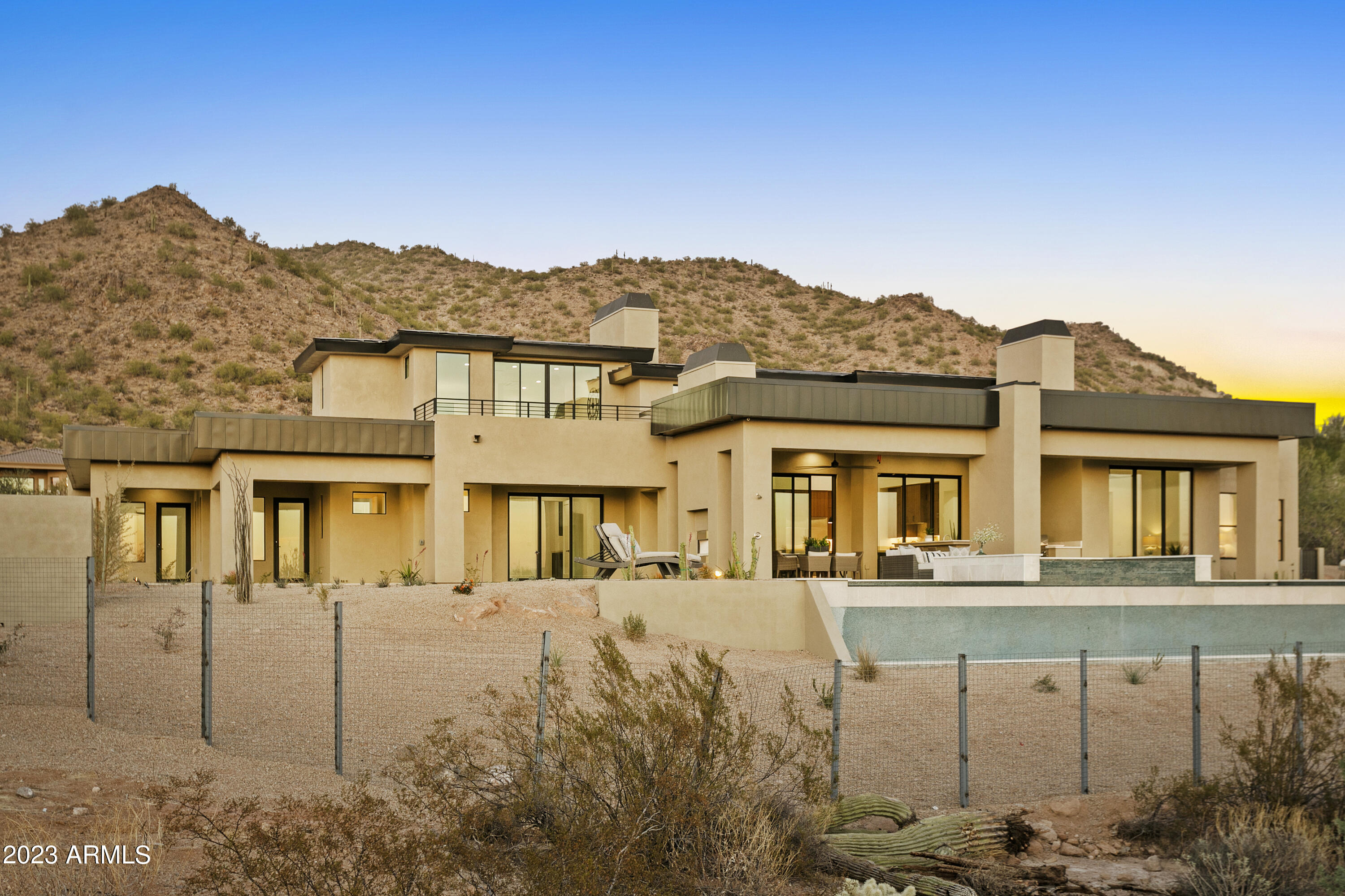 MOUNTAIN ESTATES AT LAS SENDAS - Residential